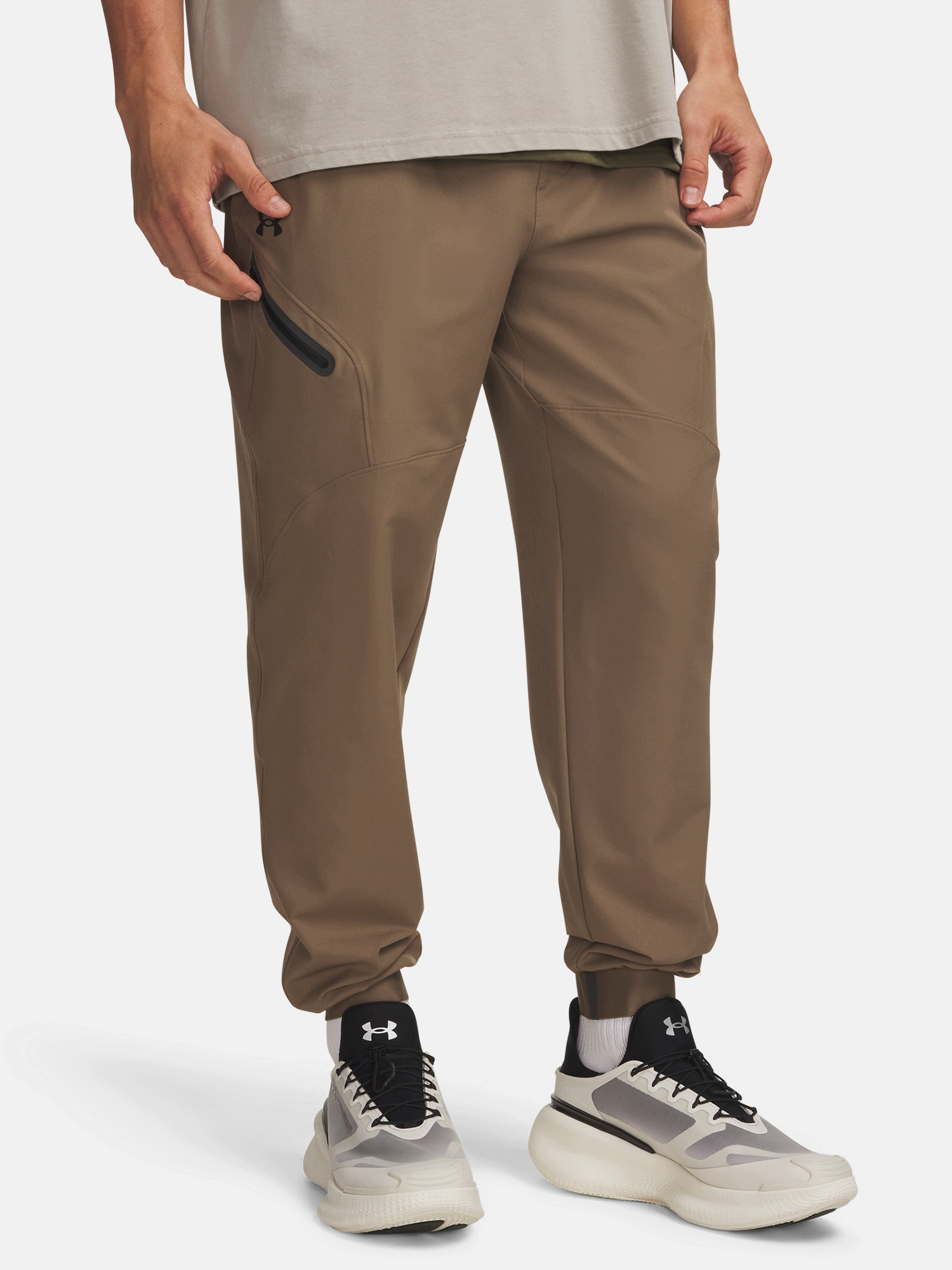 Under Armour Pánské tepláky Under Armour Ua Unstoppable Woven Jogger