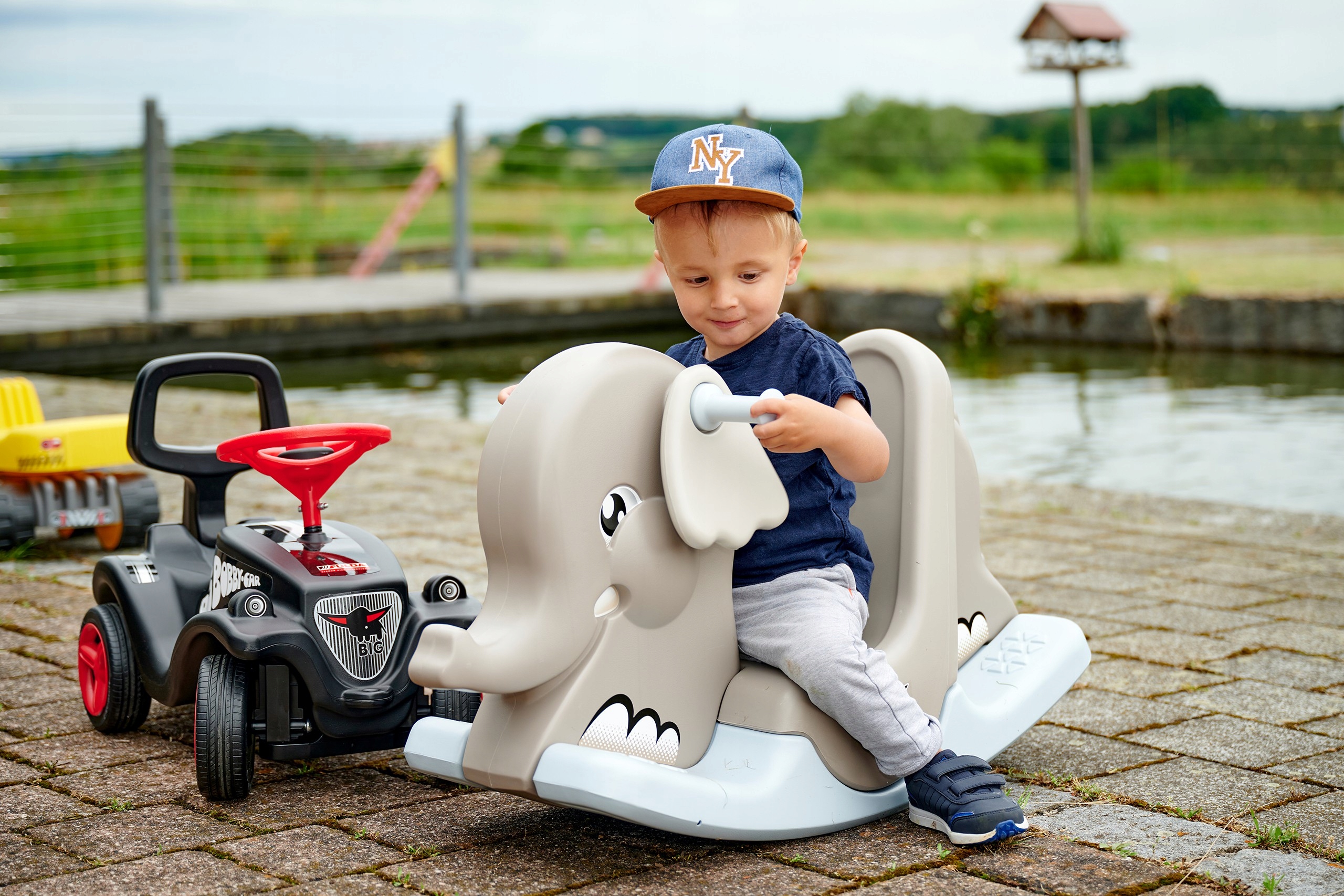 BIG Bujak Słonik na Biegunach Huśtawka Do 50 kg Stan opakowania oryginalne