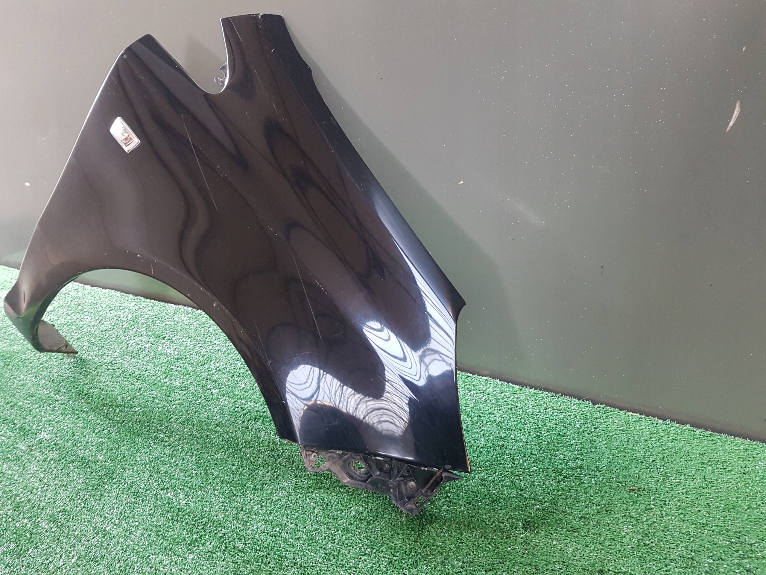 parafango Destra Anteriore OPEL CORSA D 2HU