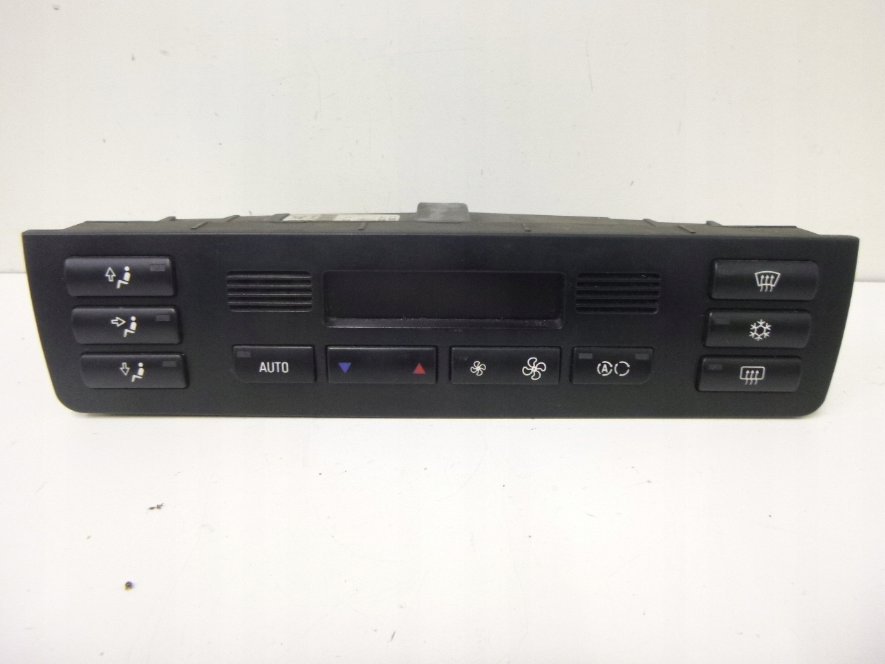 Panel klimatizaci klími BMW E46 2.0D 2000r.
