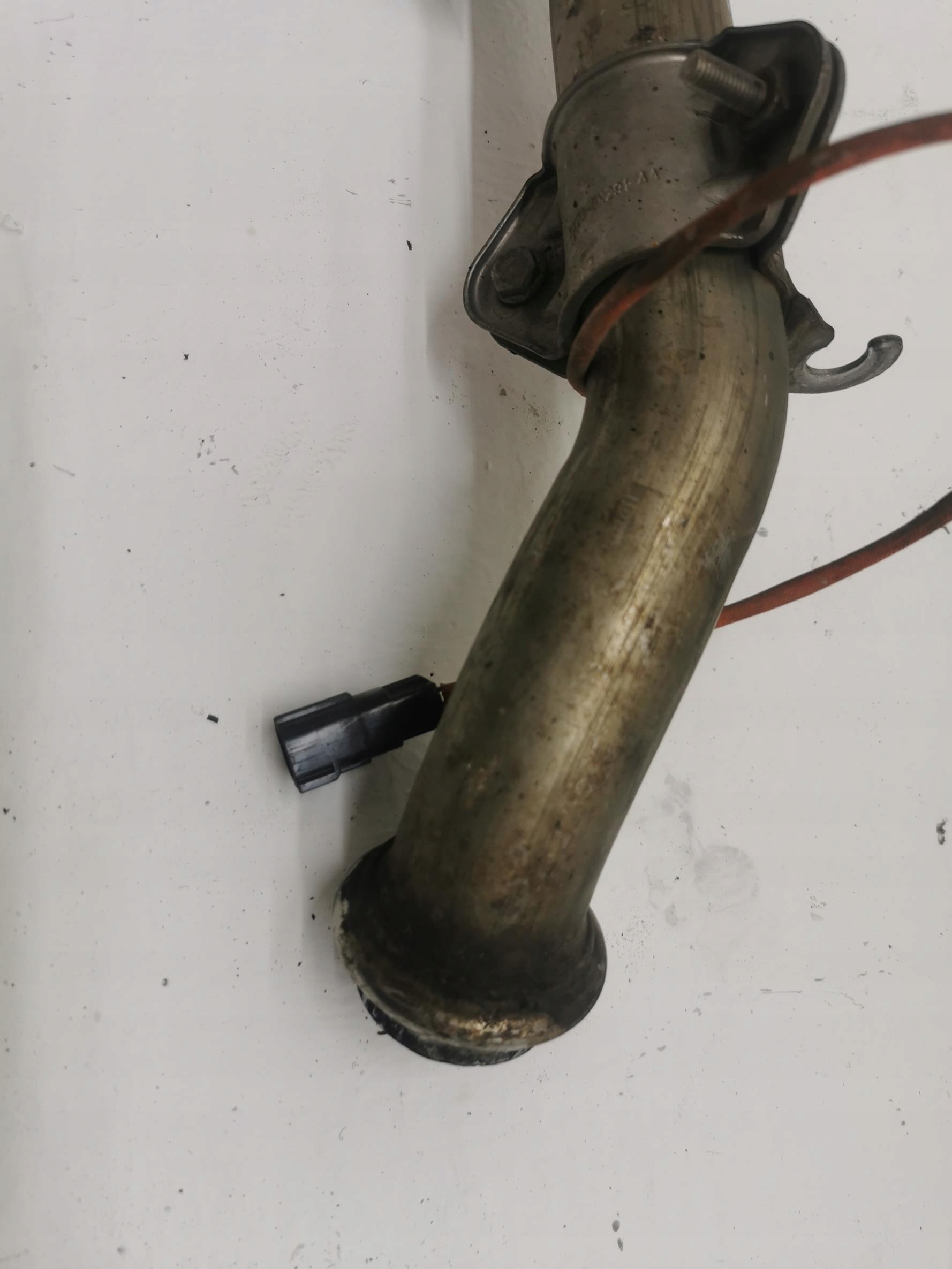 pipe exhaust header pipe JAGUAR XF and X250 3.0D V6