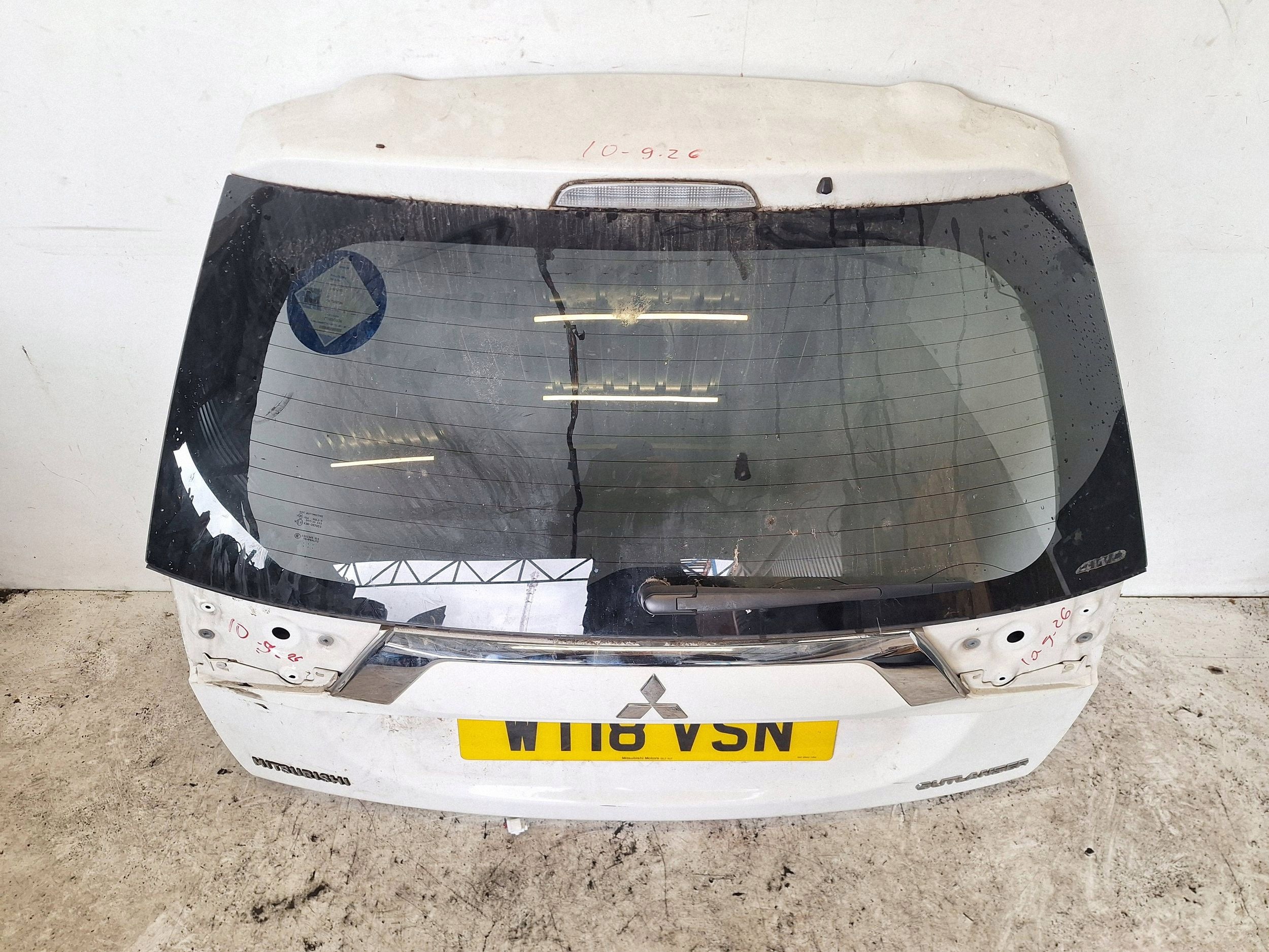 MITSUBISHI OUTLANDER III LIFT 15-20 boot door - boot