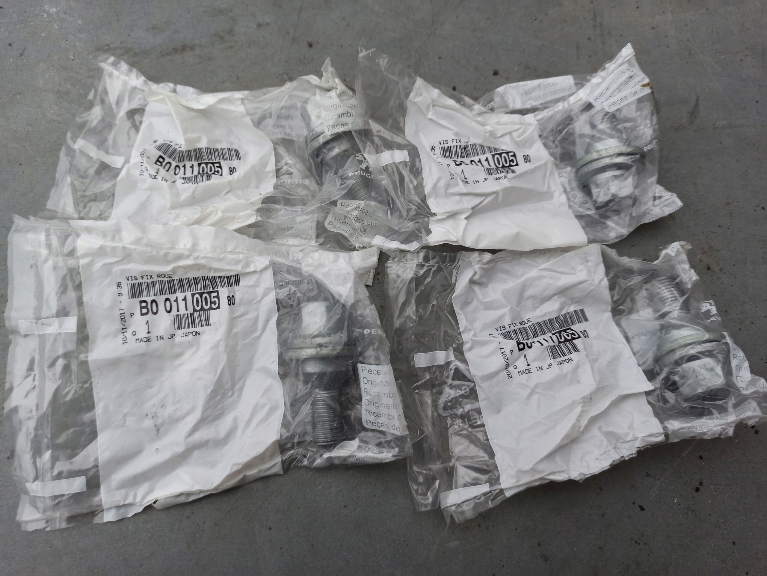 ŚRUBKI SZPILKI FELG ALUMINIOWYCH PEUGEOT CITROEN Producent Inny