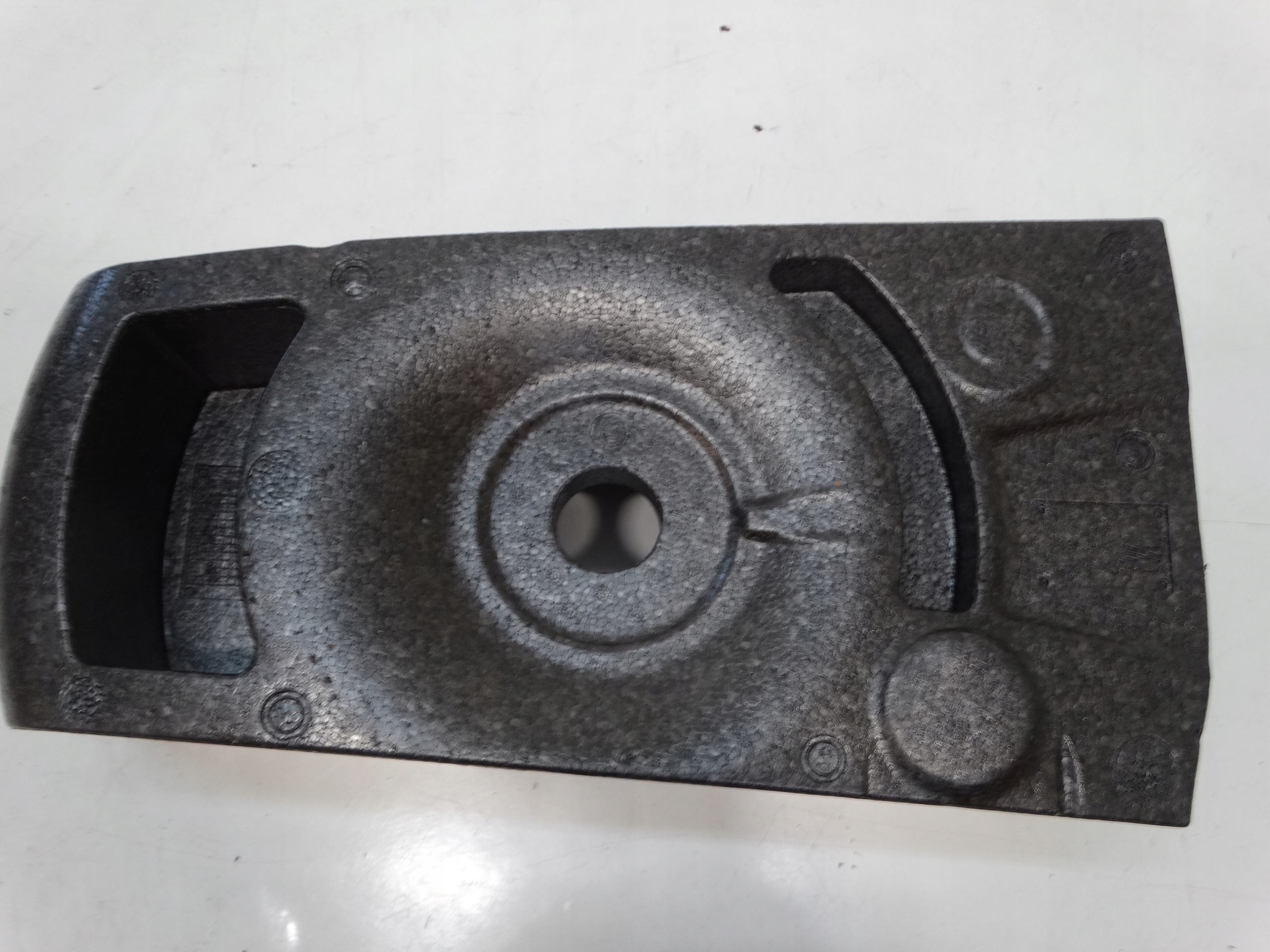 polystirene boot SEAT IBIZA MK4 LIFT 6J0863470A
