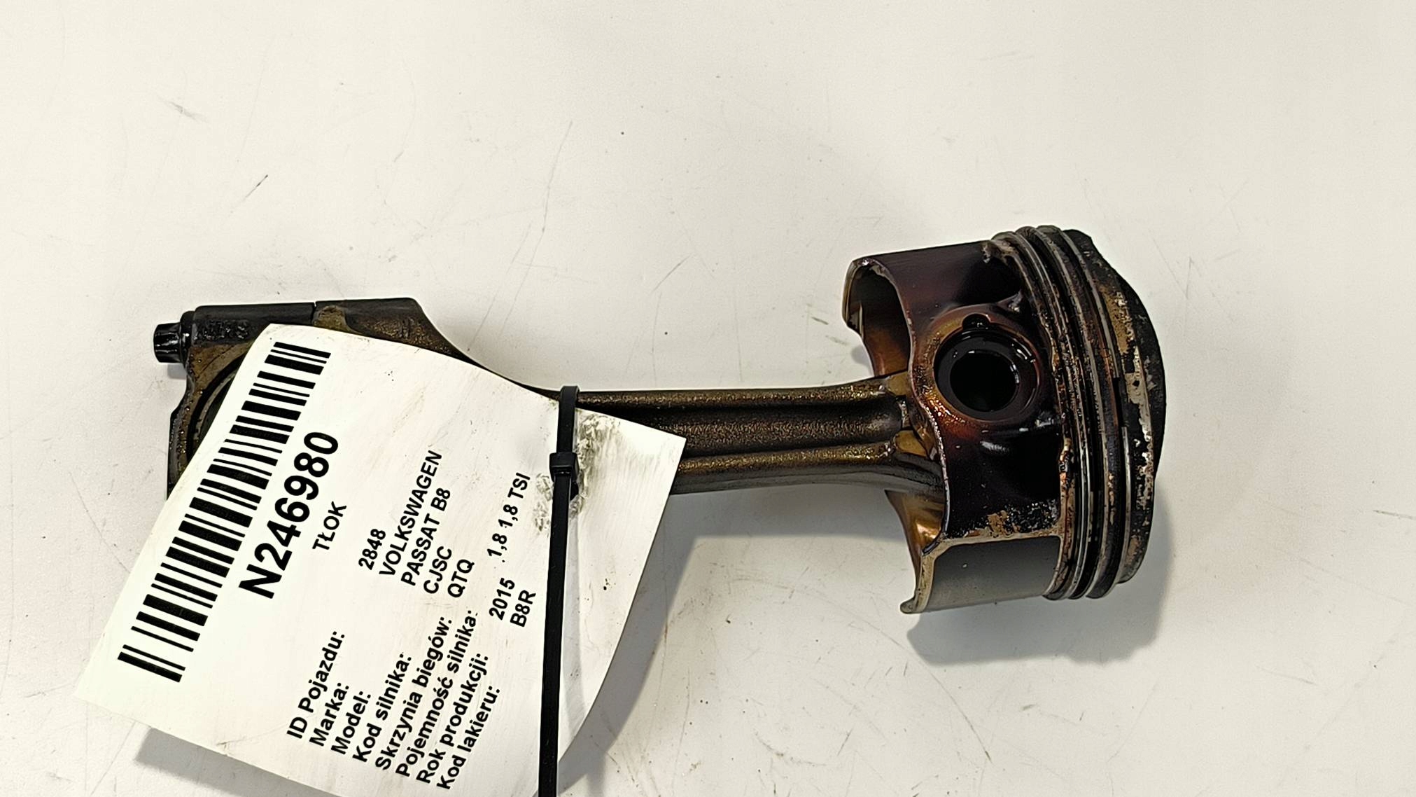piston VOLKSWAGEN PASSAT B8