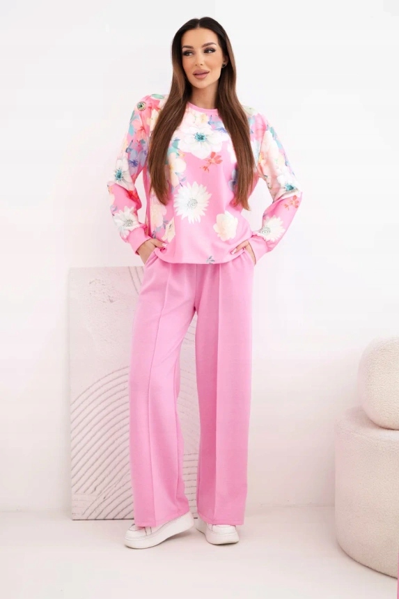 Dámský set másla s květinami a širokou nohavicí, světle růžový