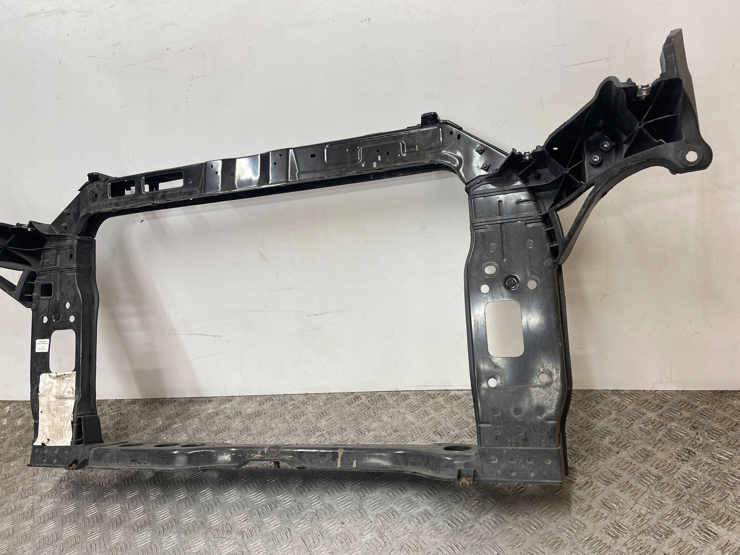 bar, wall front front KIA SPORTAGE 4 IV 16- 64101-F1000