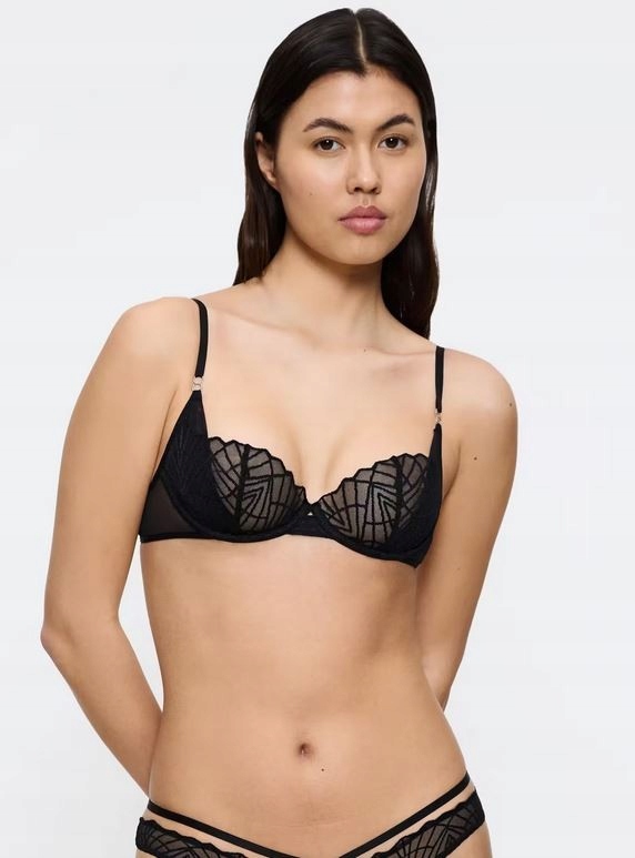 Podprsenka Triumph That Night in Vegas Wh 04 85B