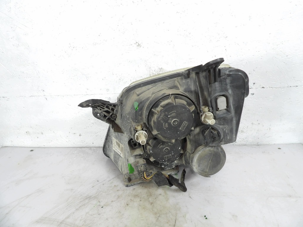 OPEL MERIVA A REFLEKTOR right 93321053