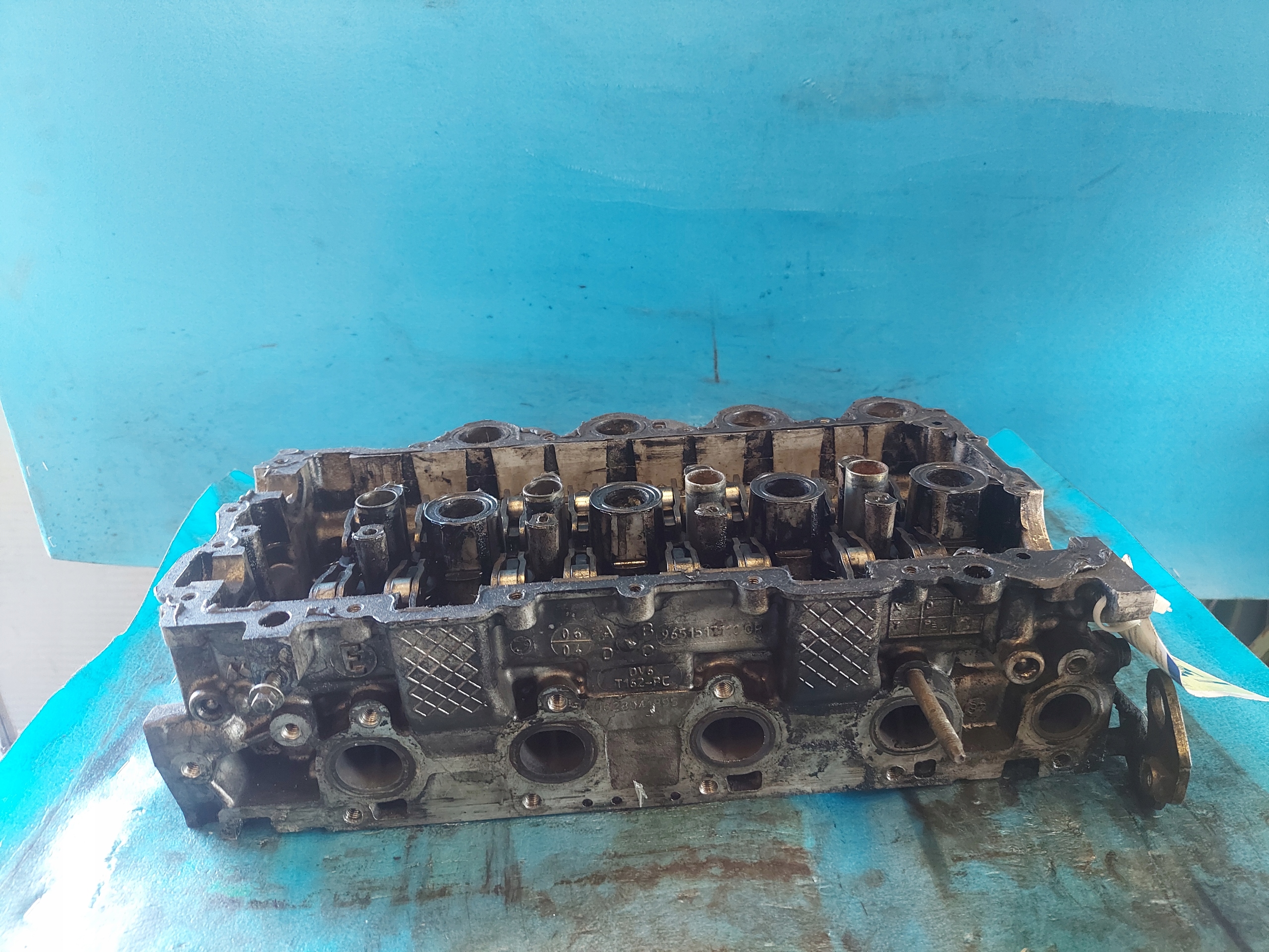 glava FOCUS C-MAX 1.6 TDCI G8DA