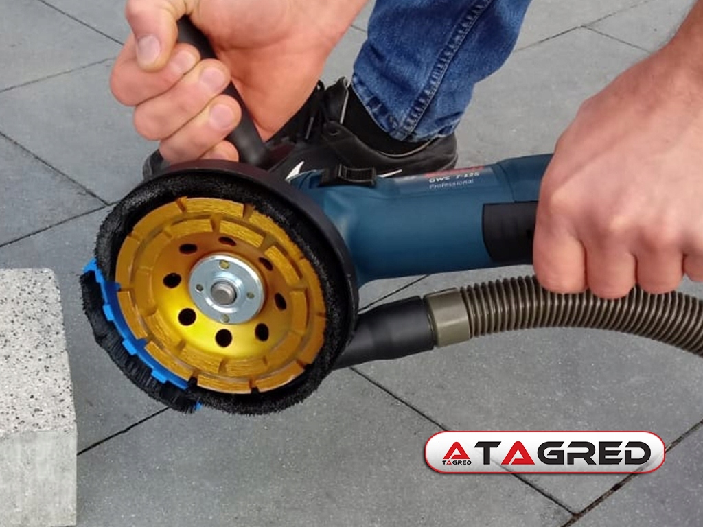 OSŁONA PRZECIWPYŁOWA ODSYSAJĄCA DO SZLIFIERKI, SZLIFIEREK 115-125 MM Stan opakowania oryginalne