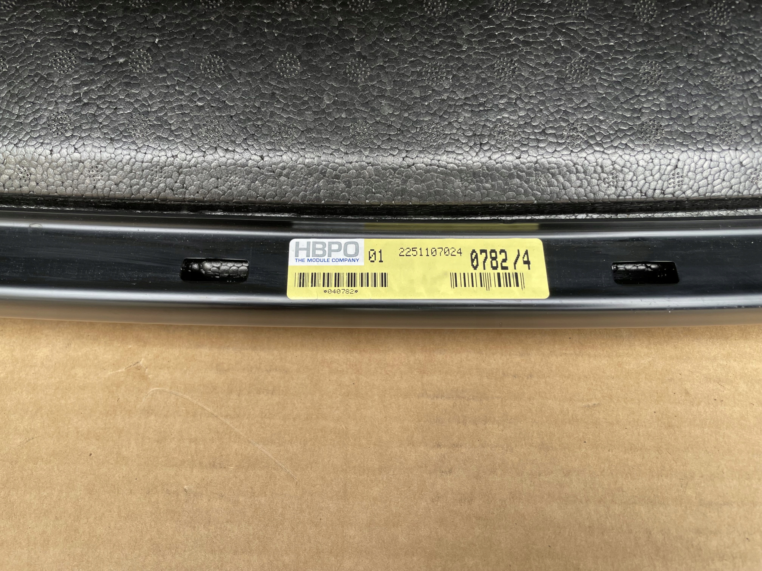 AUDI Q4 E-TRON SLINE NOWY PAS PRZEDNI KOMPLETNY CHŁODNICE WENTYLATOR Numer katalogowy części 1EA121367G