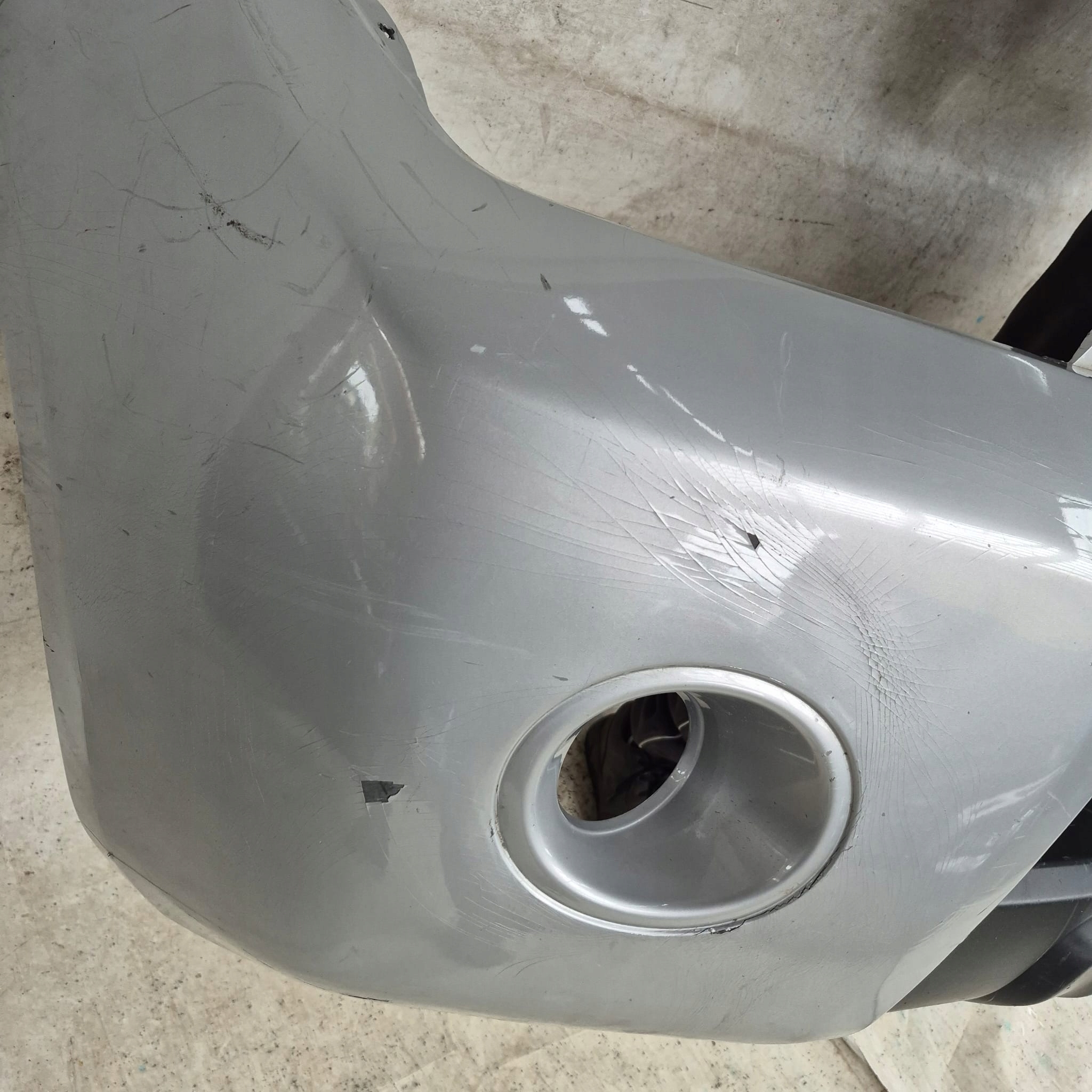 NISSAN NAVARA III D40 PATHINDER LIFT 10- bumper front front 620225X00H