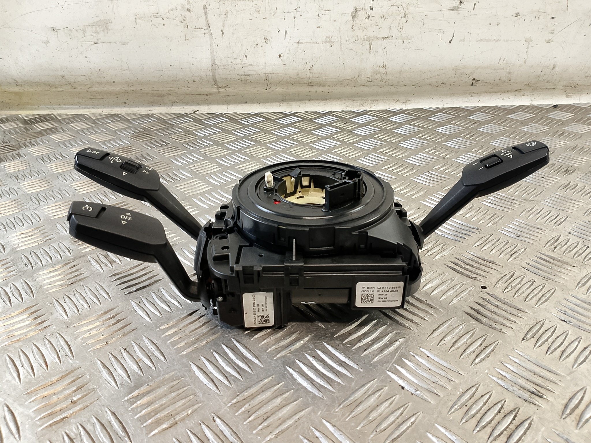 DEVIO LUCI TERGICRISTALLO TERGI BMW E81 LZ9110894-01