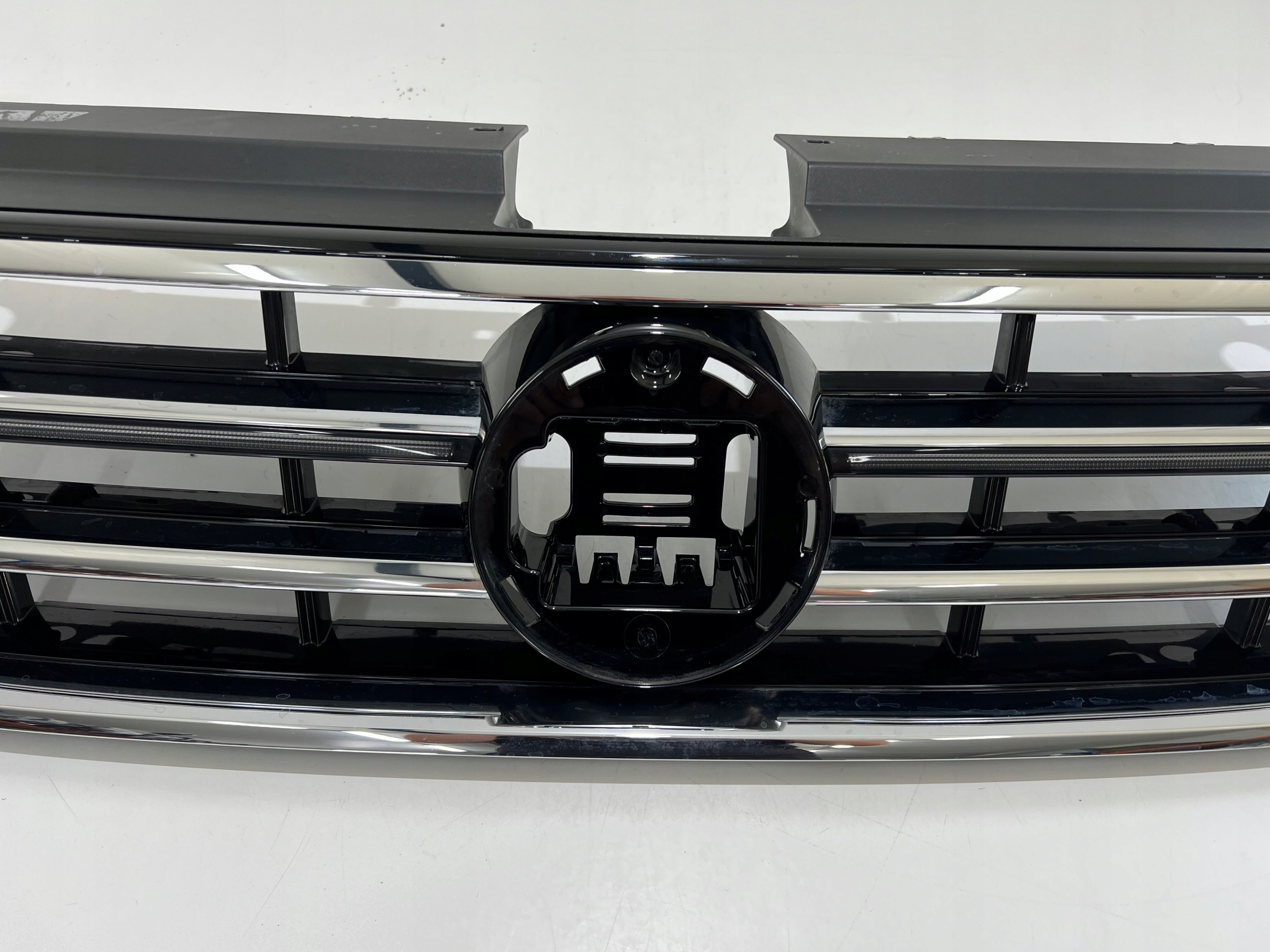 VW Tiguan Kühlergrill FRONTGRILL Kühlergitter 5NN853655 - Thumbnail 2