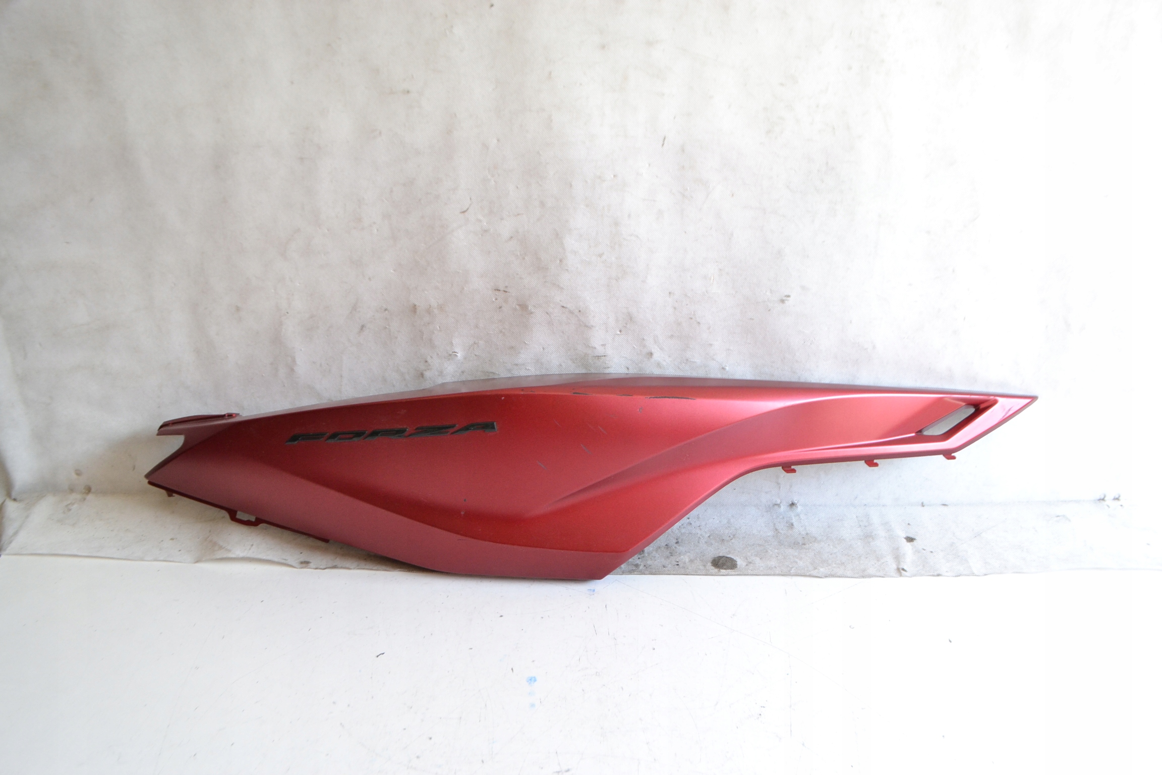 83500-K1B-T000 - хвост задупок обтекатель Honda Forza NSS 125 250 350