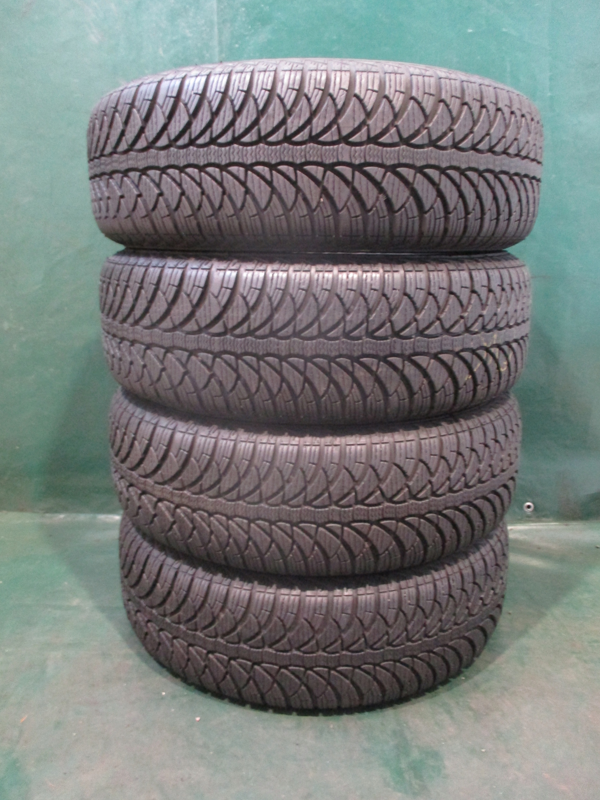 4 opony zimowe używane 195/65R15 Fulda Montero 3 8 i 7,8 mm r. 2012 i 2011