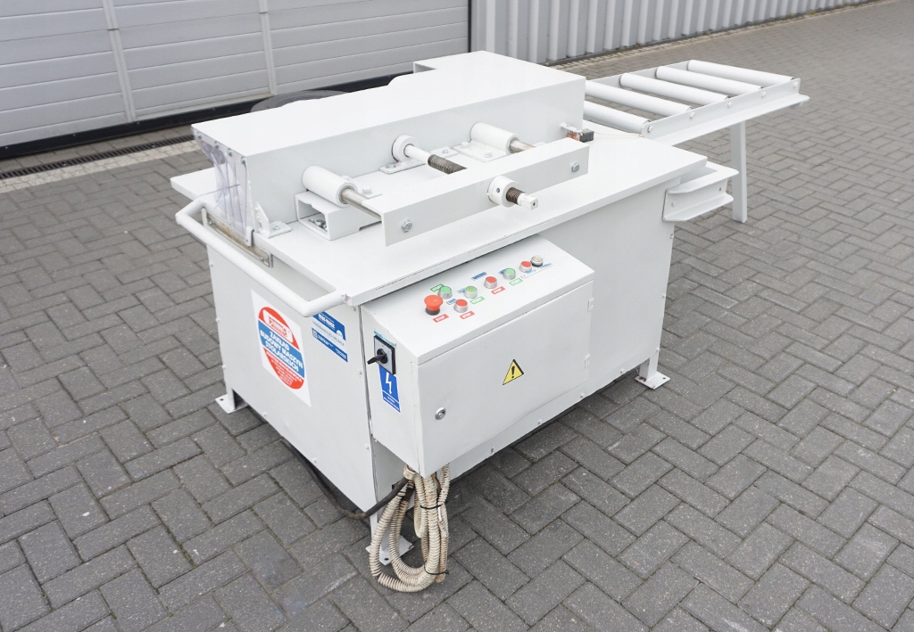 OFLISIARKA OBRZYNARKA LIGNUMA OFT-450 PILARKA JEDNO-STRONNA 15kW Kod producenta 7372