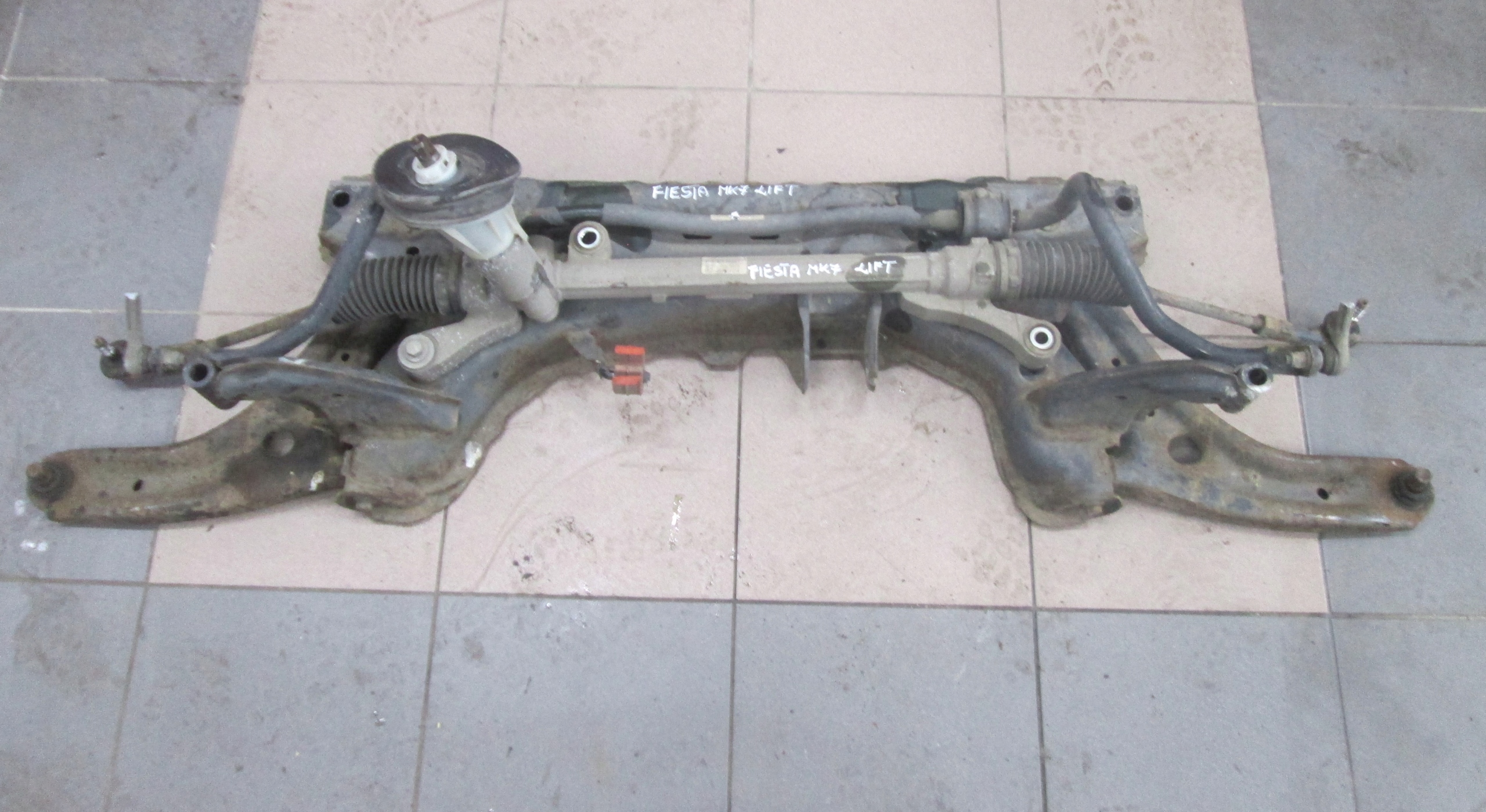 КОРОБКА ПЕРЕДАЧ FIESTA MK7 LIFT 1.0 B UK