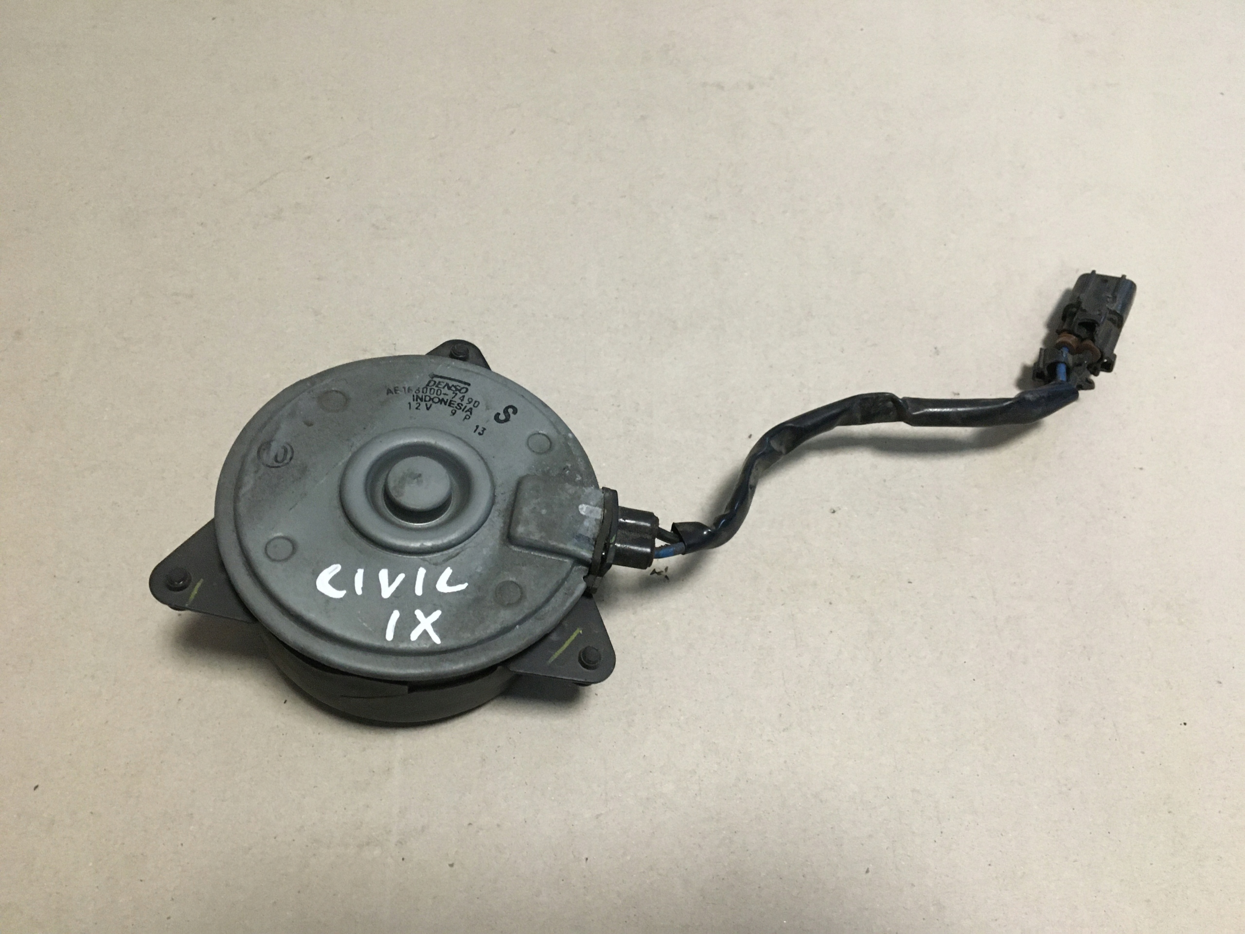 AE16800-7490 16800-7490 - HONDA CIVIC IX 1.8 Я-VTEC ДВИГУН ВЕНТИЛЯТОРА