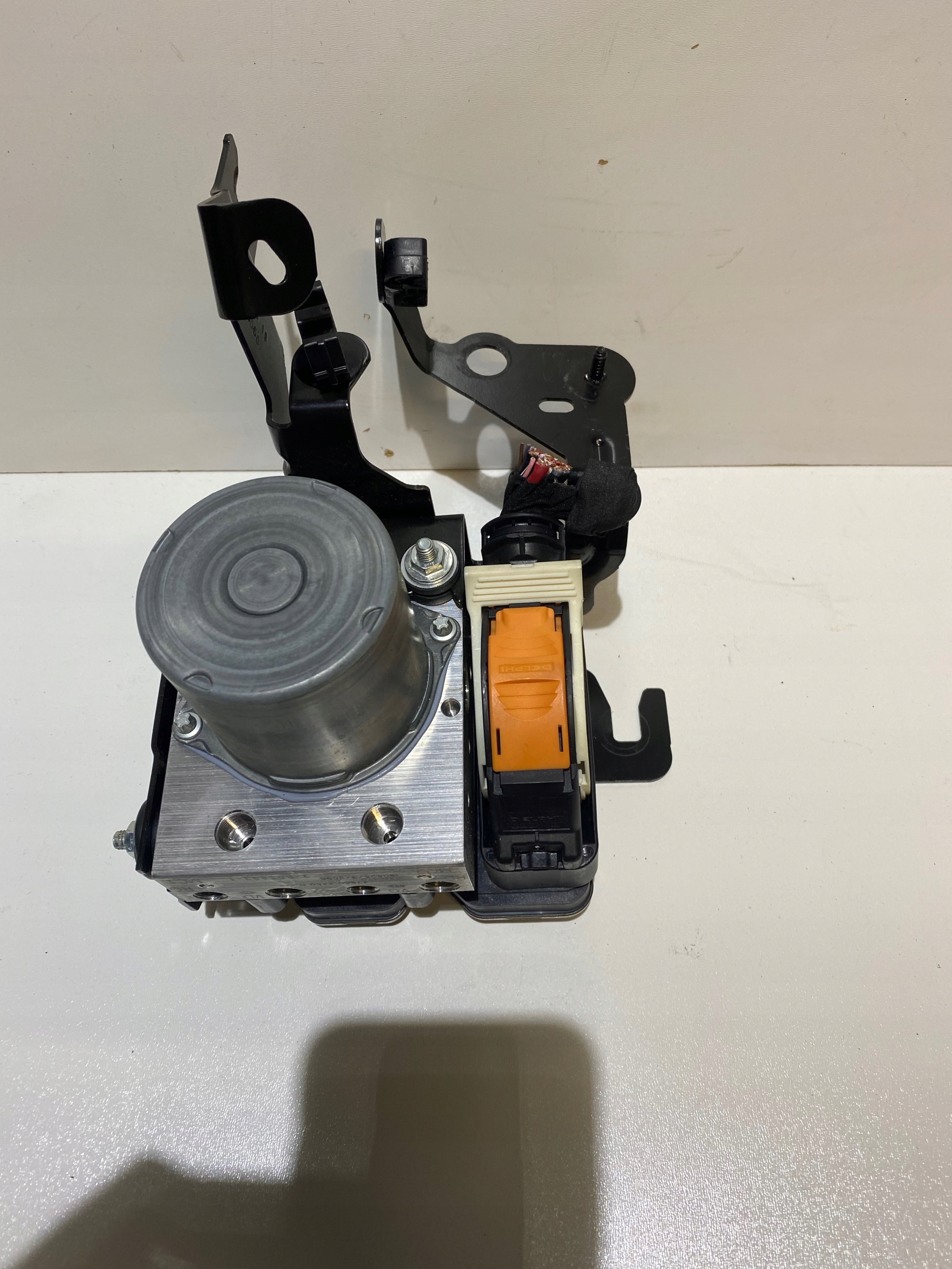 RENAULT CAPTUR II SERVOFRENO ABS 476604460R