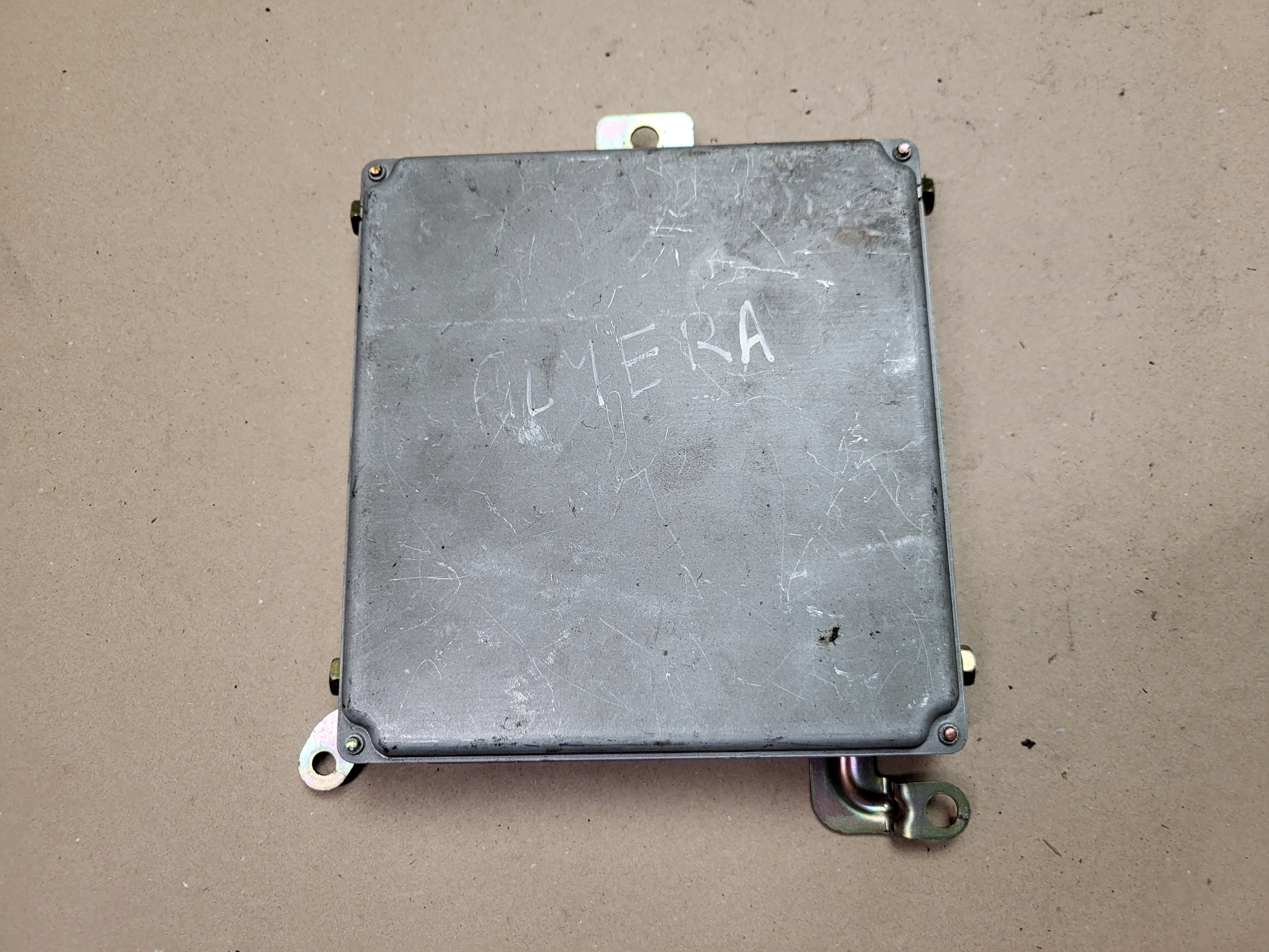 computer control unit NISSAN ALMERA MEC11-200 F3 OE EU