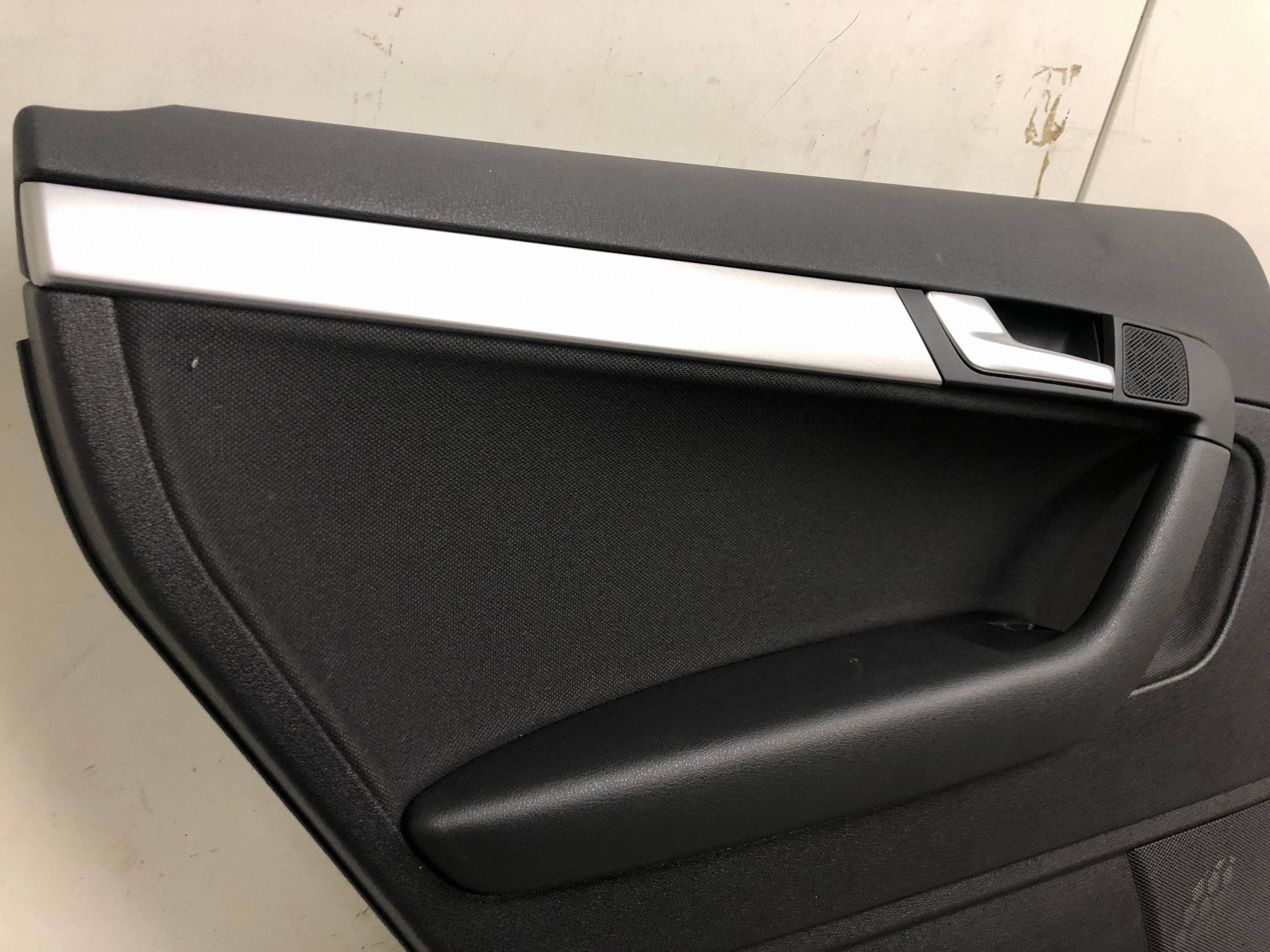 side door left rear part AUDI A3 8P LIFT 8P4867305