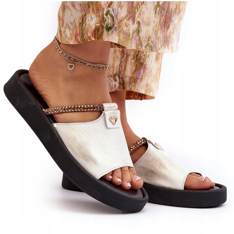 Nazouváky S Ozdobným Páskem Zazoo 2896 Bílo-zlaté 36