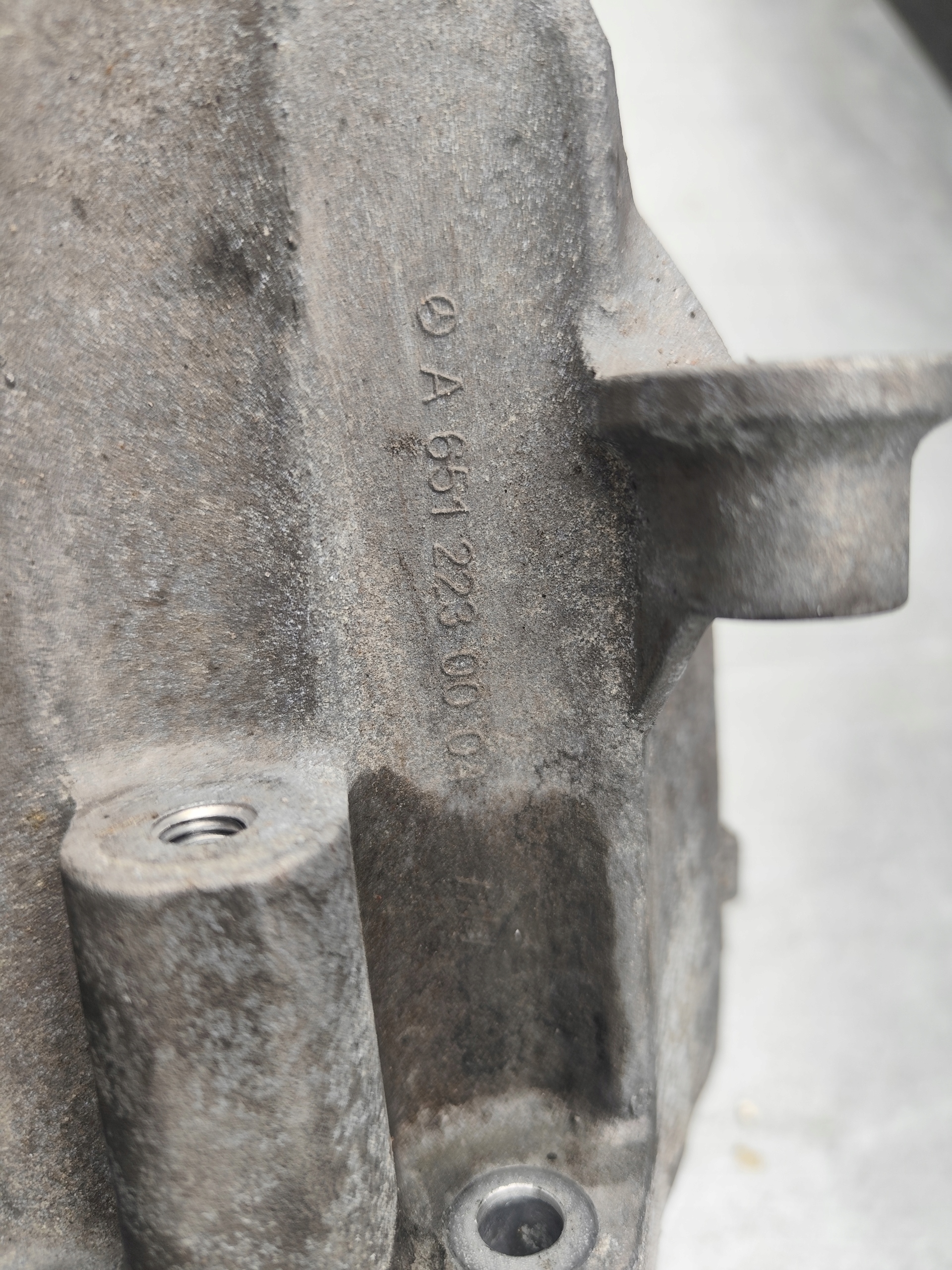MERCEDES W212 LIFT engine mount holder holder