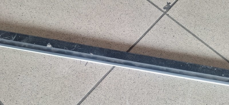 moulding dust left front VW SHARAN 7N0837475D