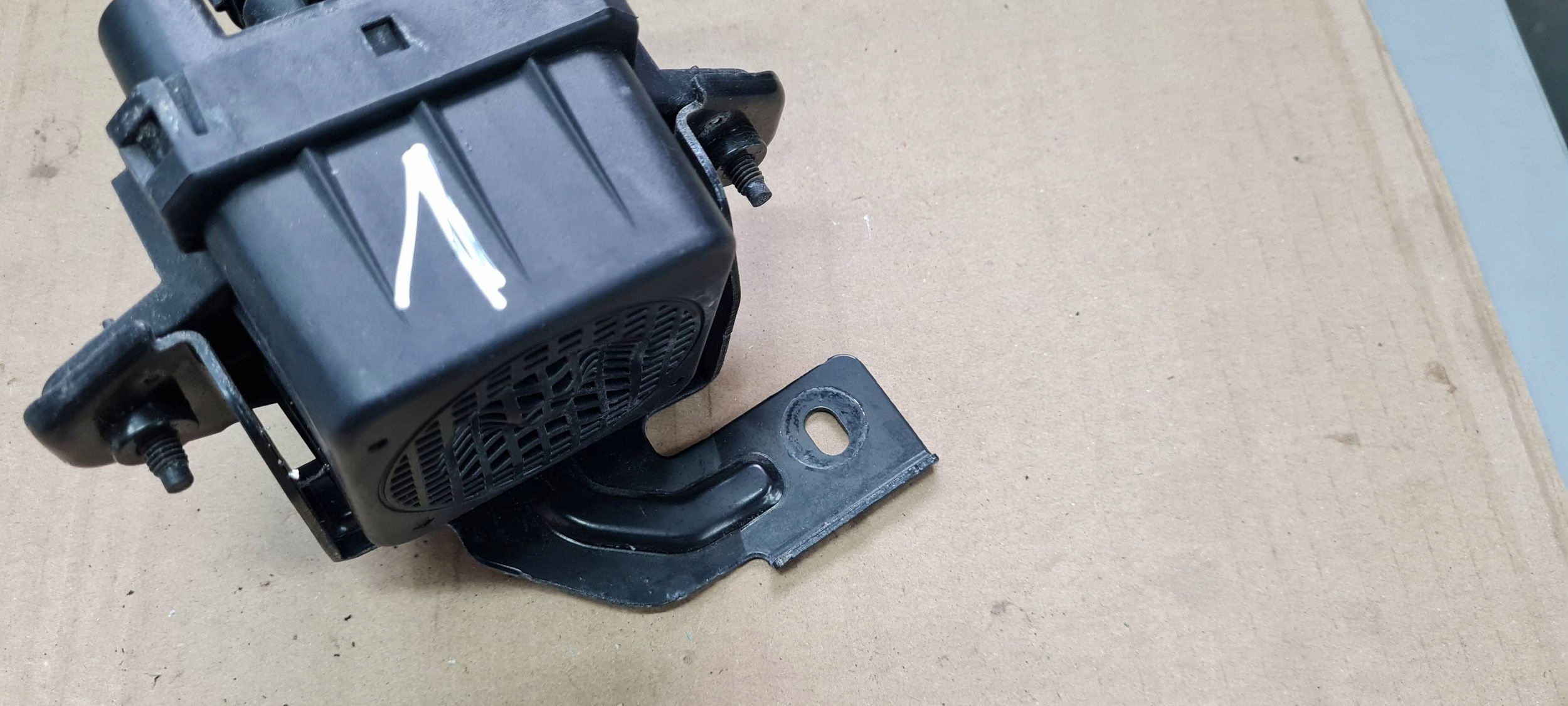 Chrysler Pacifica 2022 module control unit Adaptacji Phev APM P68574170AB
