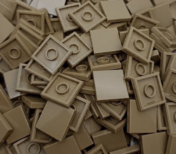 

Lego Płaska 2x2 dark tan c piaskowy 3068b -50 szt