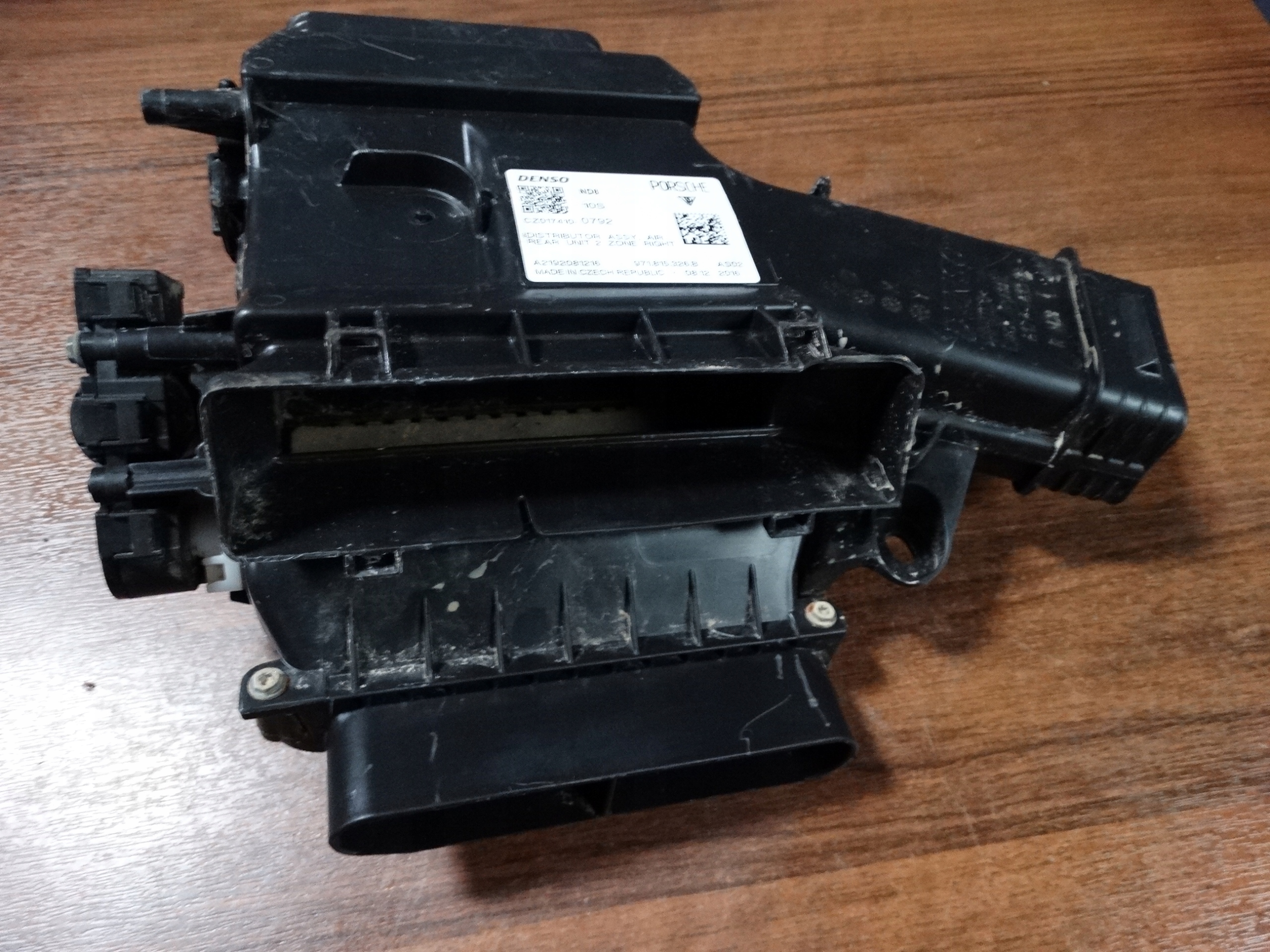 IDEALNA heating right PORSCHE PANAMERA 971 1