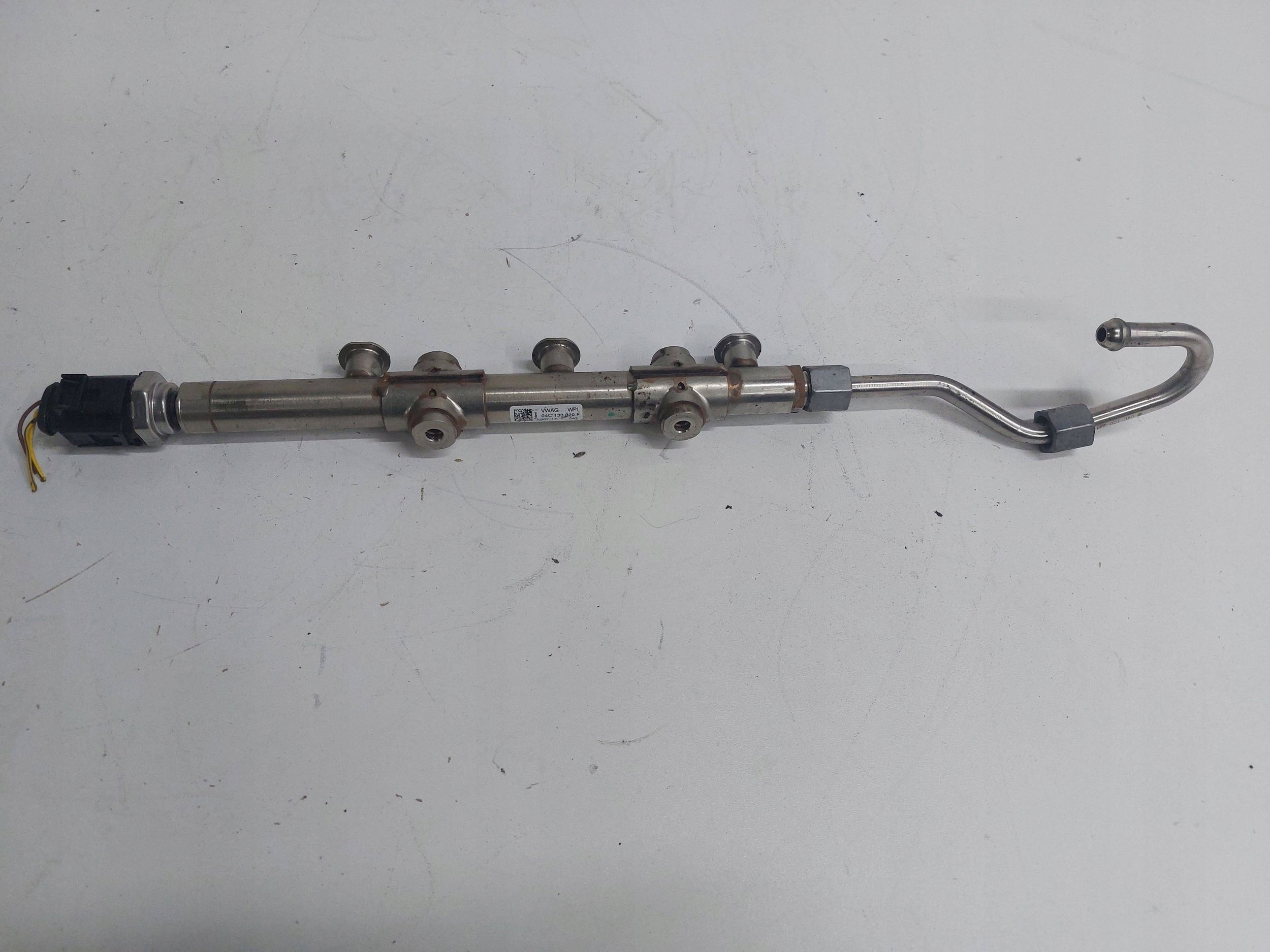 VW AUDI SEAT SKODA 1.0 TSI Rampe injection 04C133320F