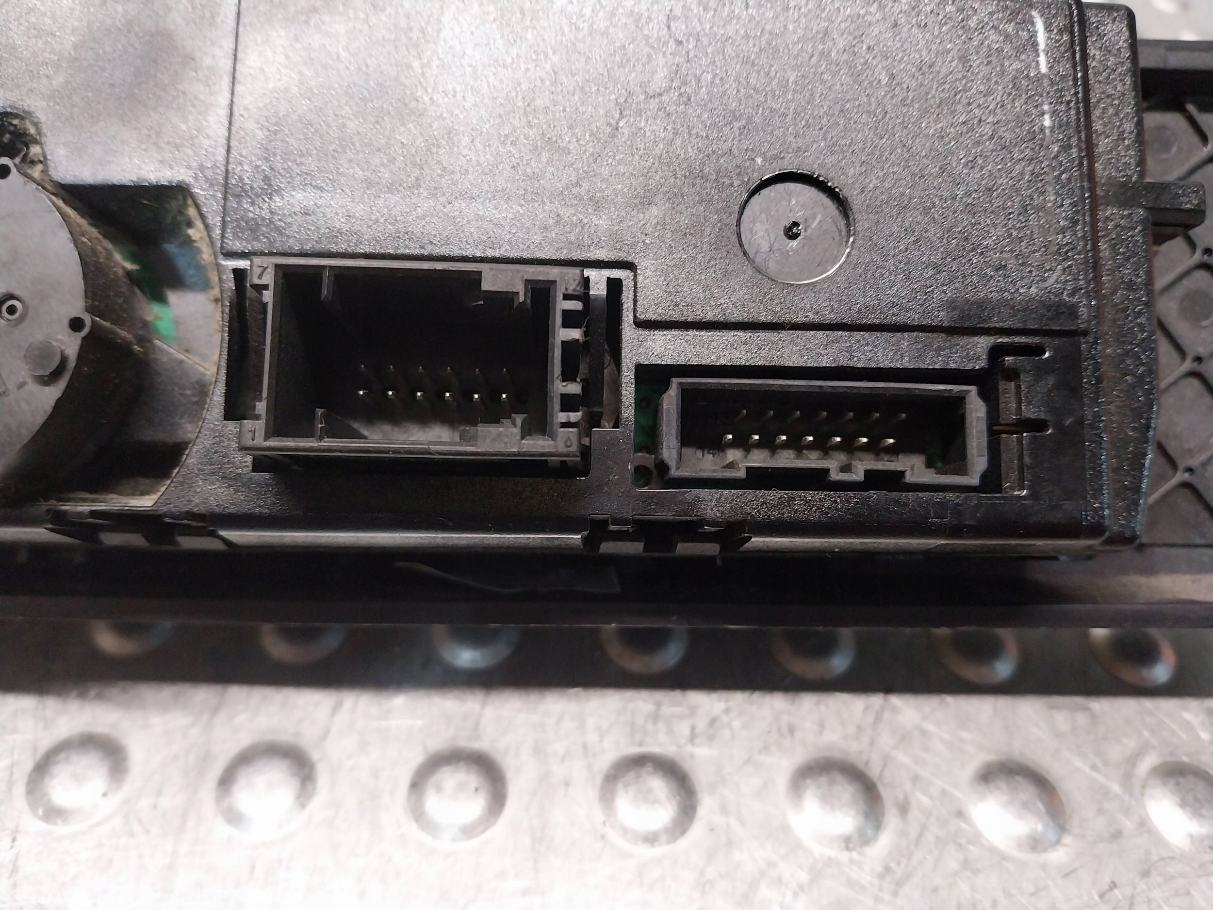 PANEL des lüfters klimaanlage 9242409 BMW E81 E82 E84 E87 E88 E90 E91 E92 E93