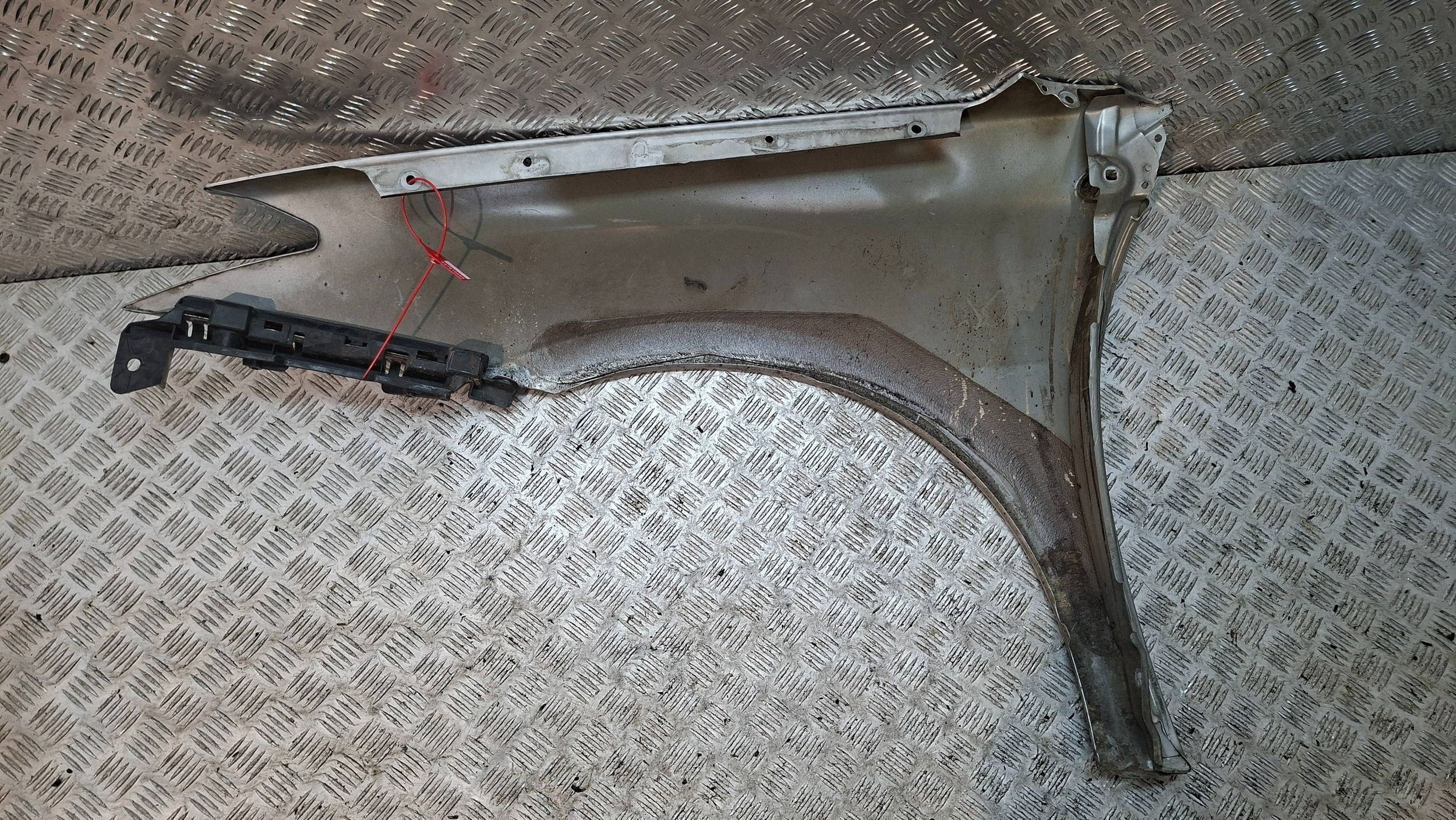 fender front right RENAULT LAGUNA III 2007-2015