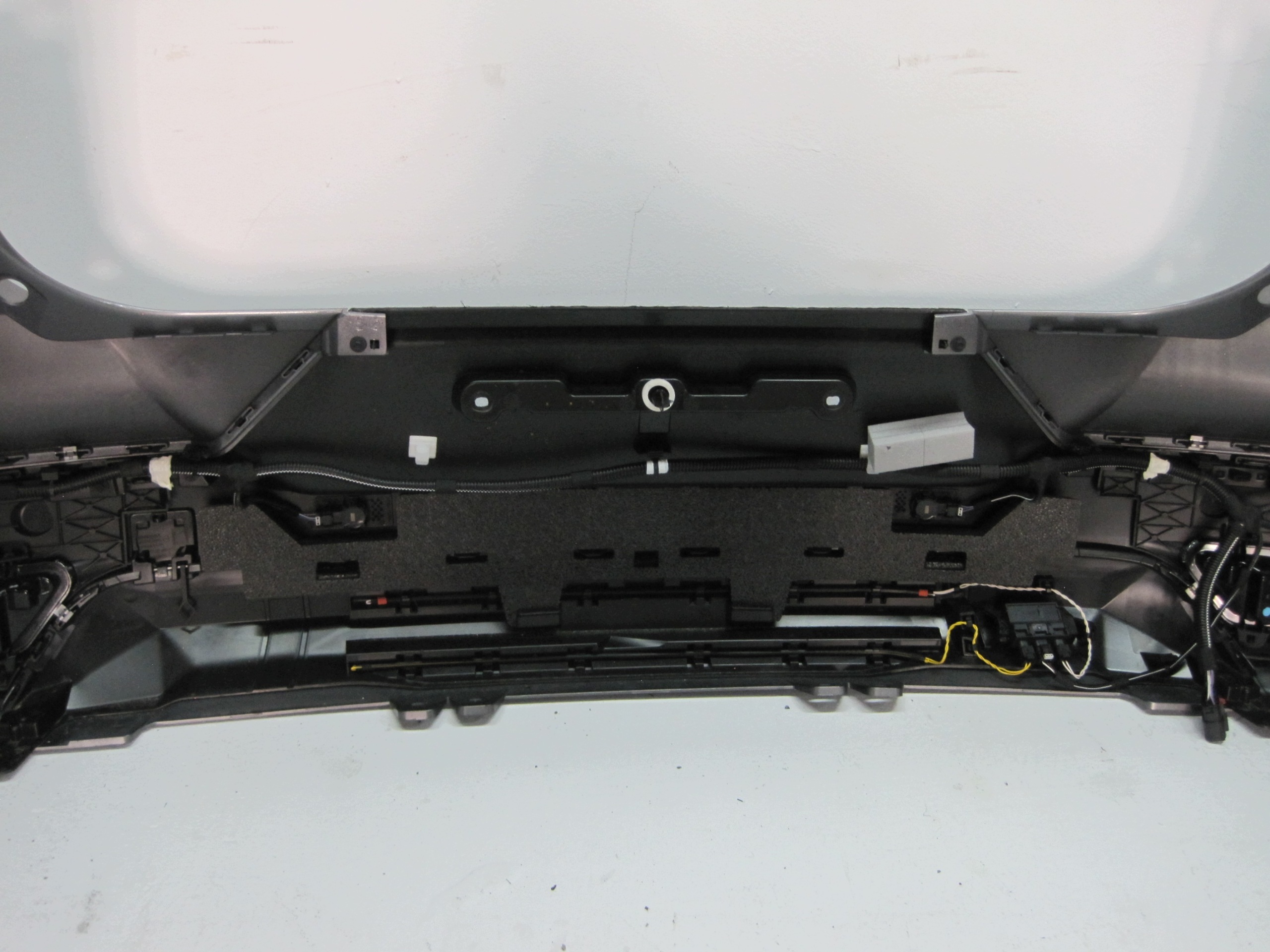 bumper rear part rear RENAULT SYMBIOZ 6 PDC module