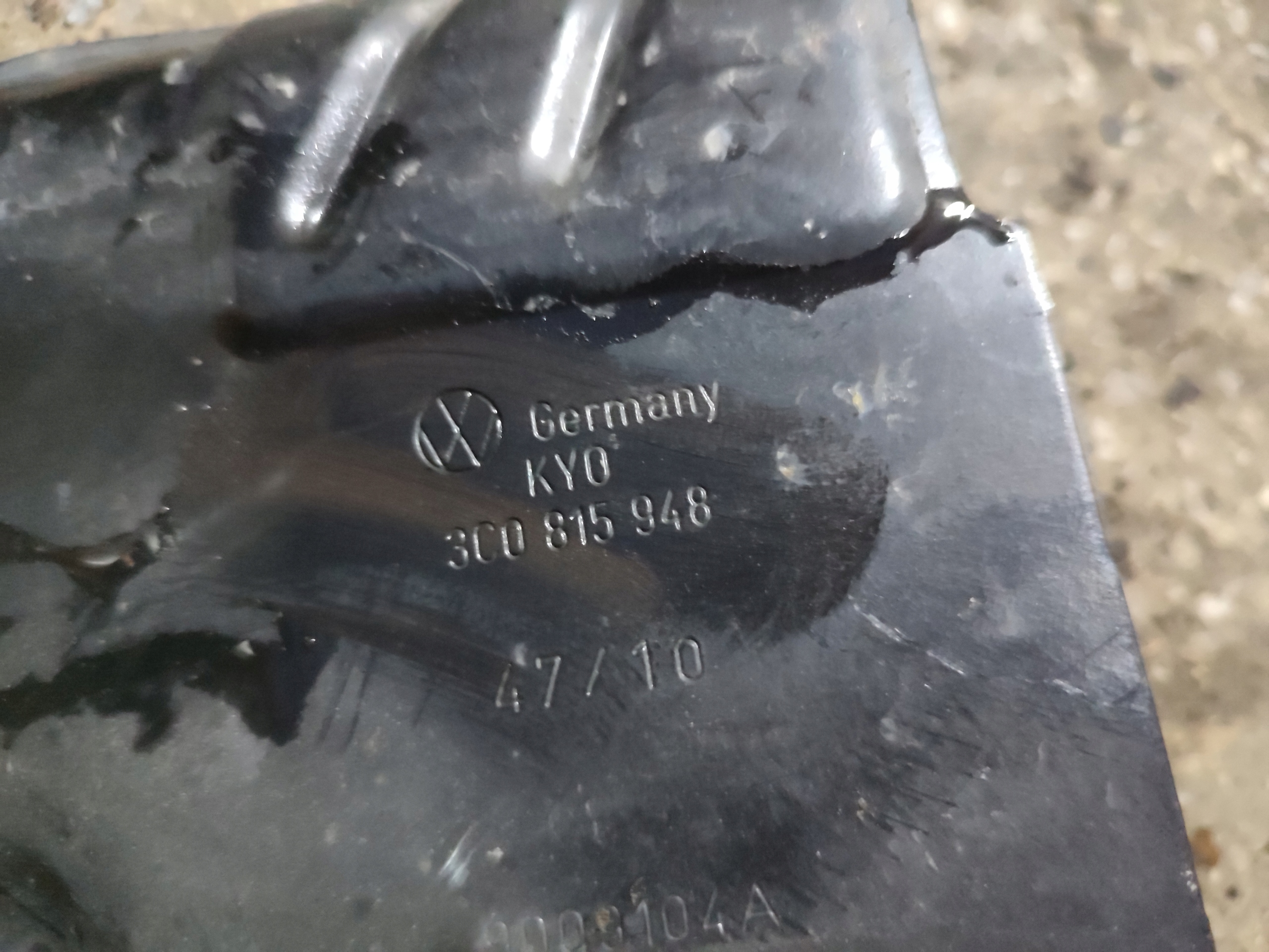 Halter Halter Behälter Spritzdüse VW PASSAT B6 3C0815948