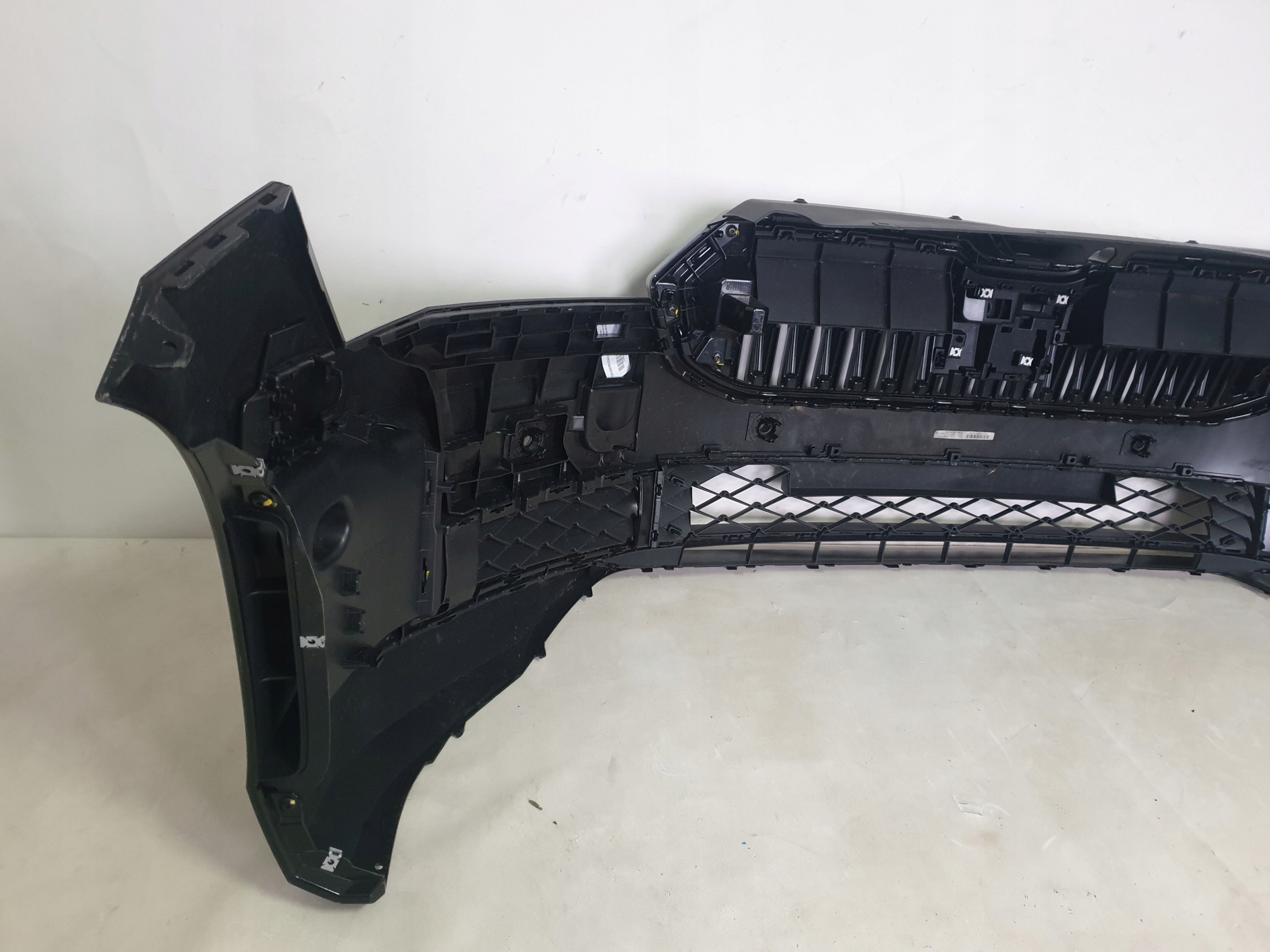 SKODA SUPERB IV 3P0 23-> bumper front front 4 x PDC cover 3P0807221