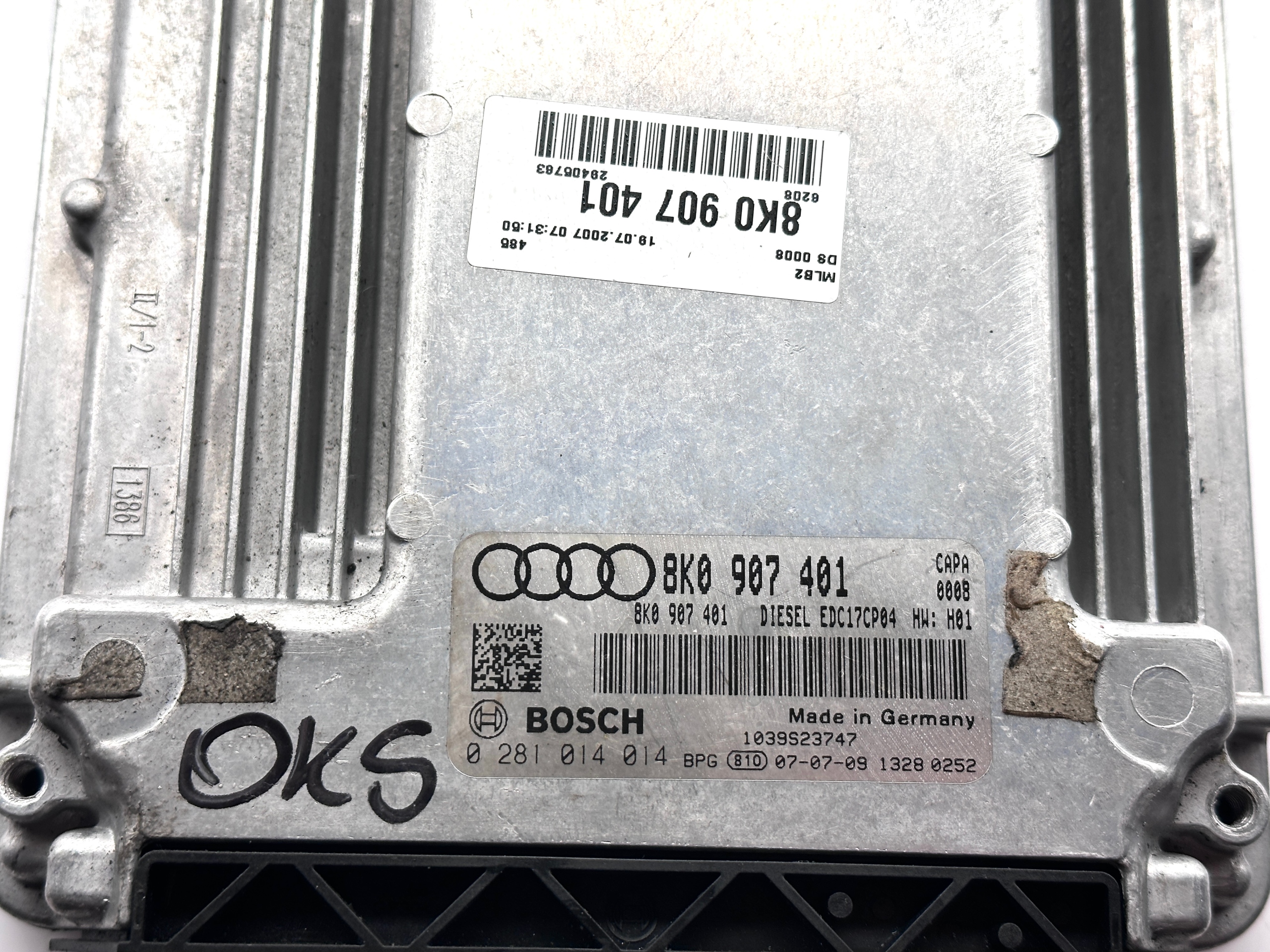 AUDI A4 B8 A5 8T 3.0TDI CAP CAPA ECU computer control unit of the engine 8K0907401