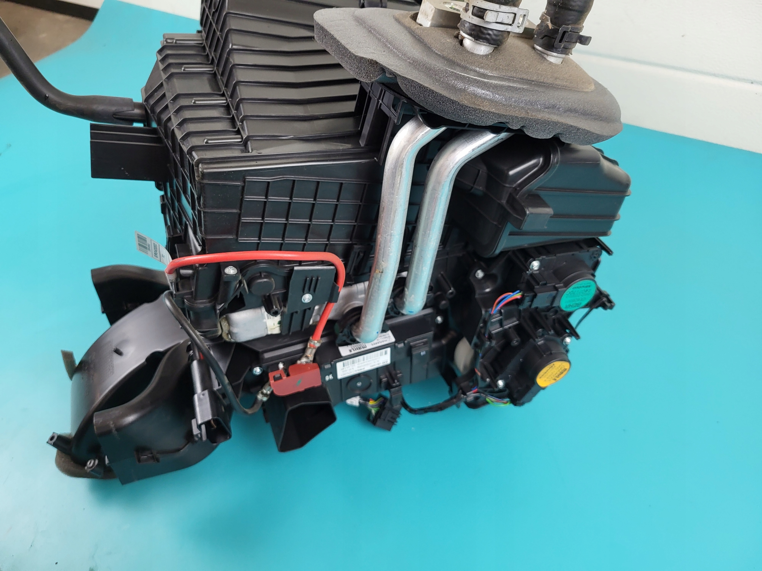 opel INSIGNIA B 17r 2.0 радиатор отопителя европа 39126938