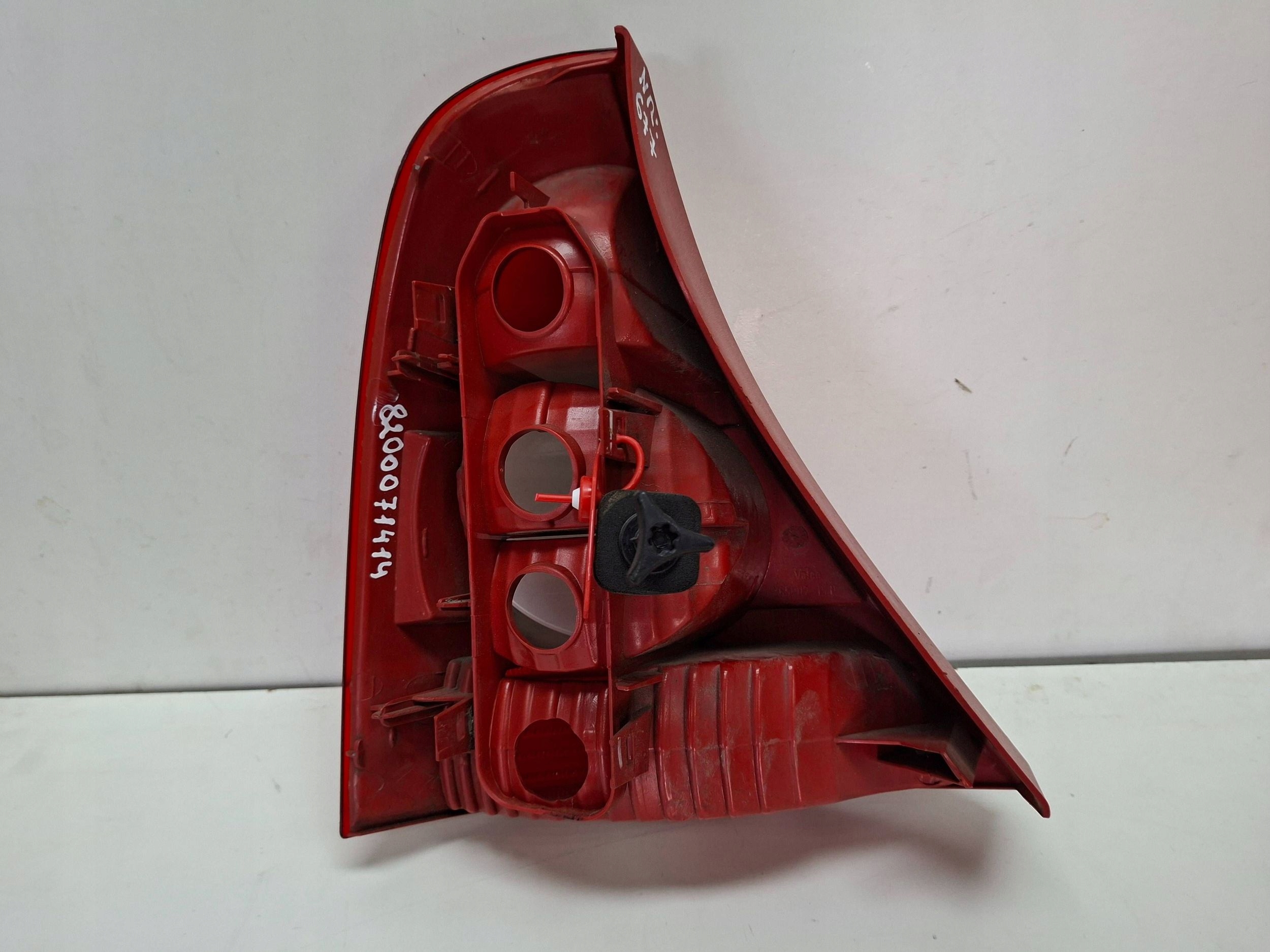light rear right 8200071414 RENAULT CLIO II LIFT 2003