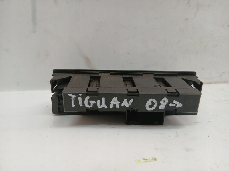 VW Tiguan switch switch PDC ESP 5N1927132D