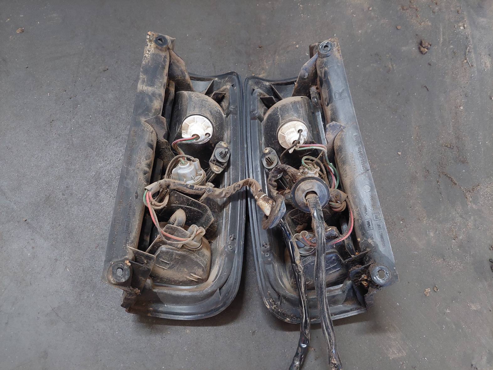 completo posteriore SUZUKI IGNIS e Z2S