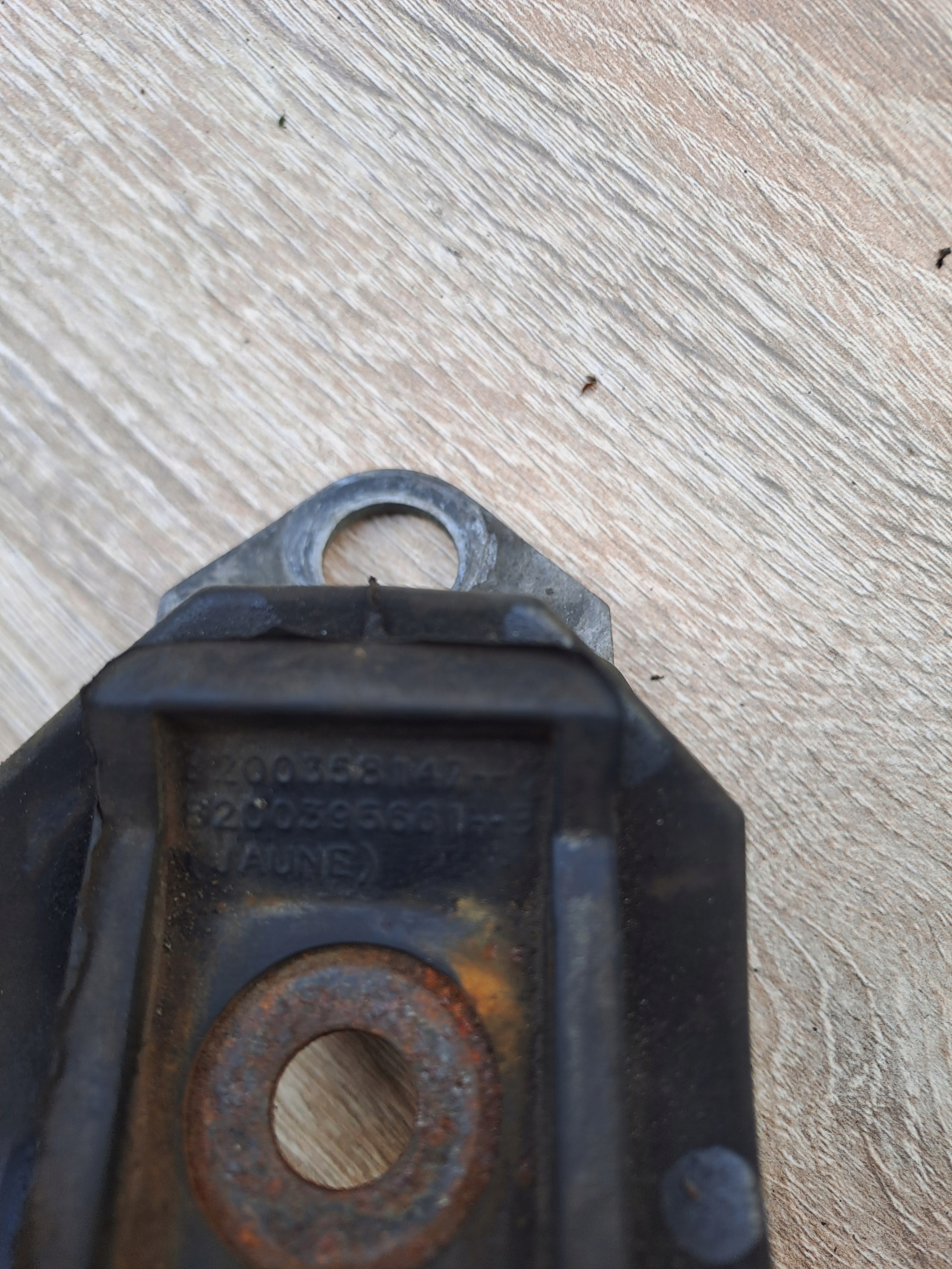 gearbox mounting RENAULT MEGANE II 1,4 16V 8200358147