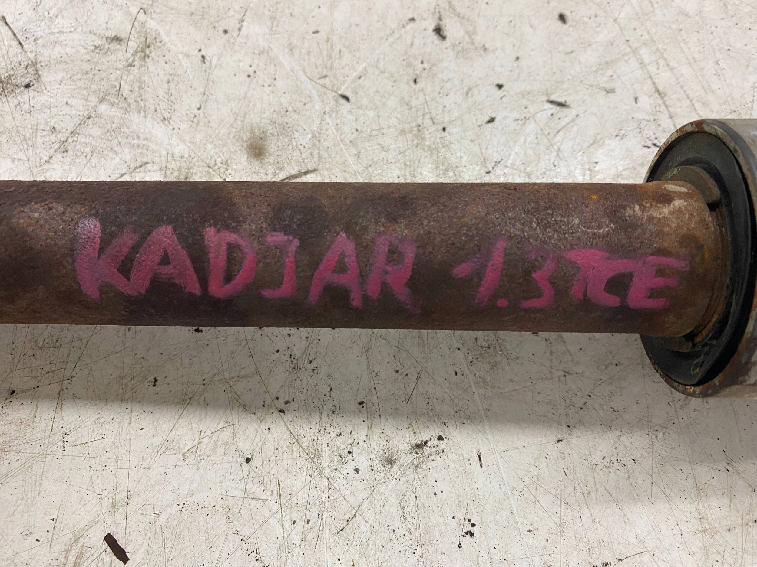 RENAULT KADJAR semi-axis right front right front 1.3 TCE 391008943R