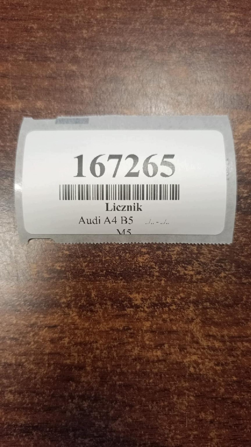 AUDI A4 B5 compte tours 8D0920900B