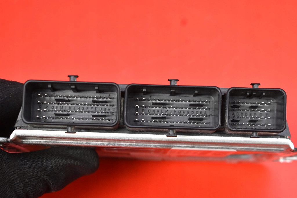 control unit computer of the engine 237105098S DACIA DUSTER 2 II 1.0 TCE 101 KM