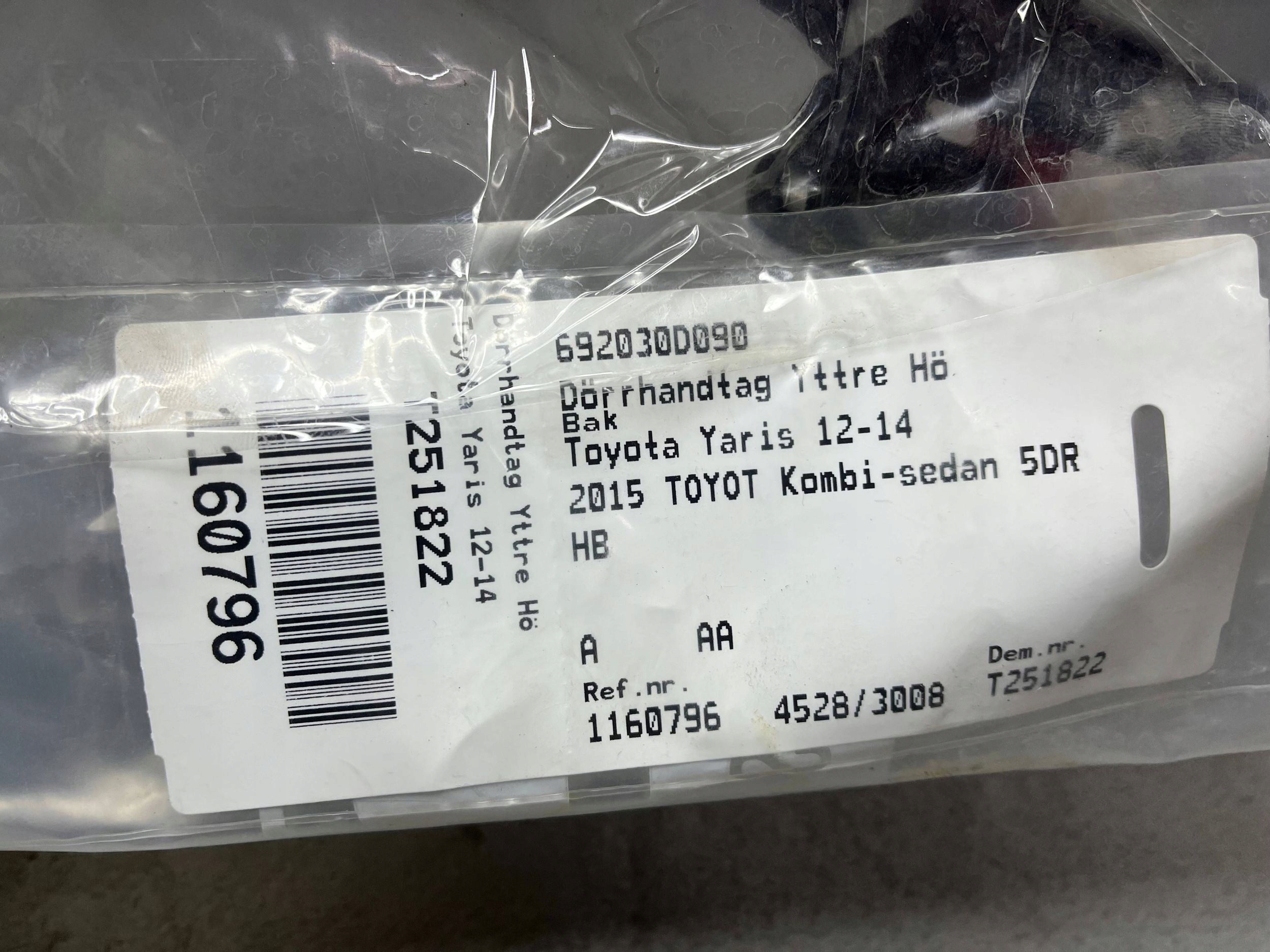 handle exterior rear rear part side right Toyota Yaris 692030D090