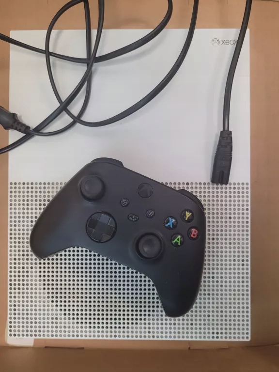 Консоль Xbox One S 1 ТБ белый